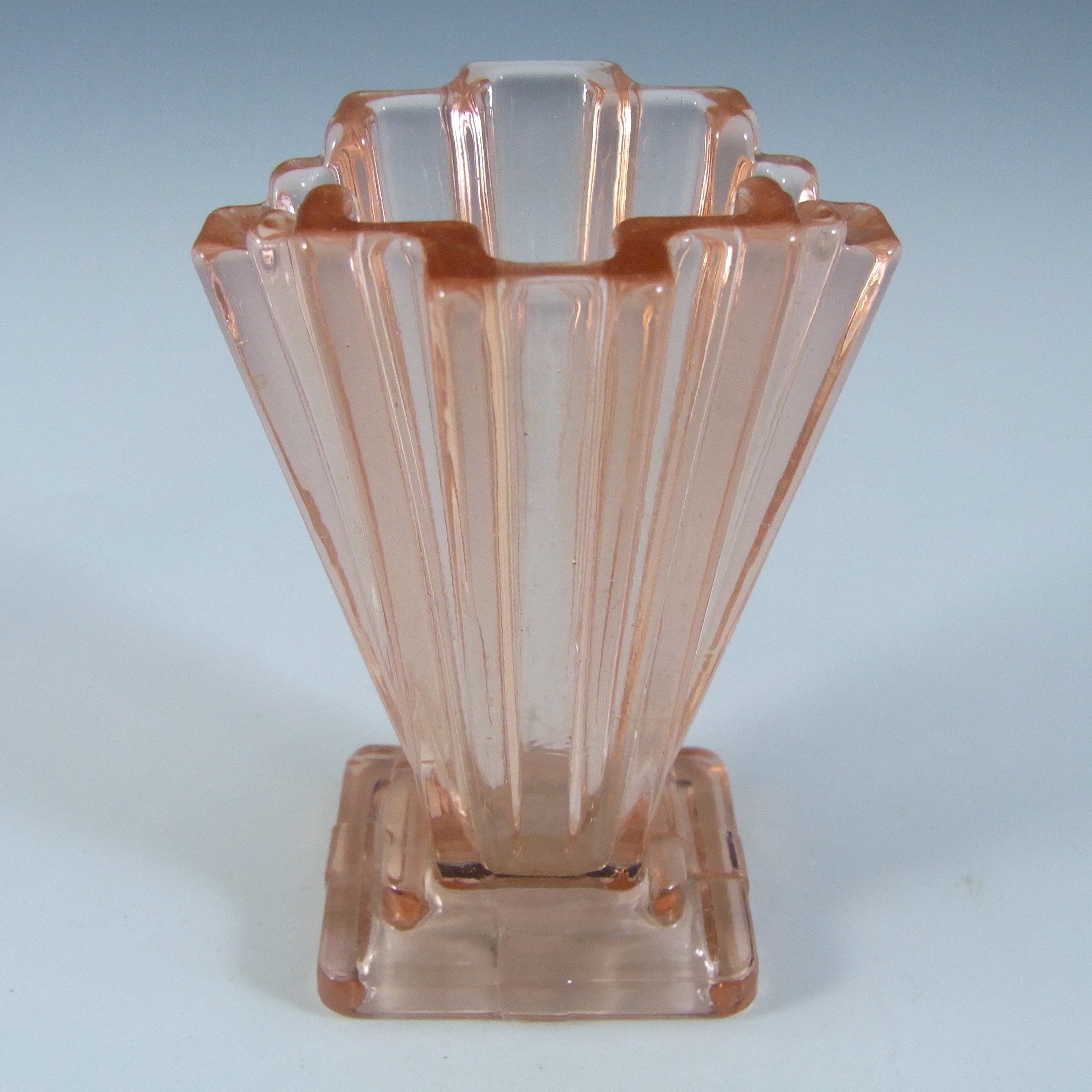 (image for) Bagley #334 Pair of Art Deco 4" Pink Glass 'Grantham' Vases - Click Image to Close
