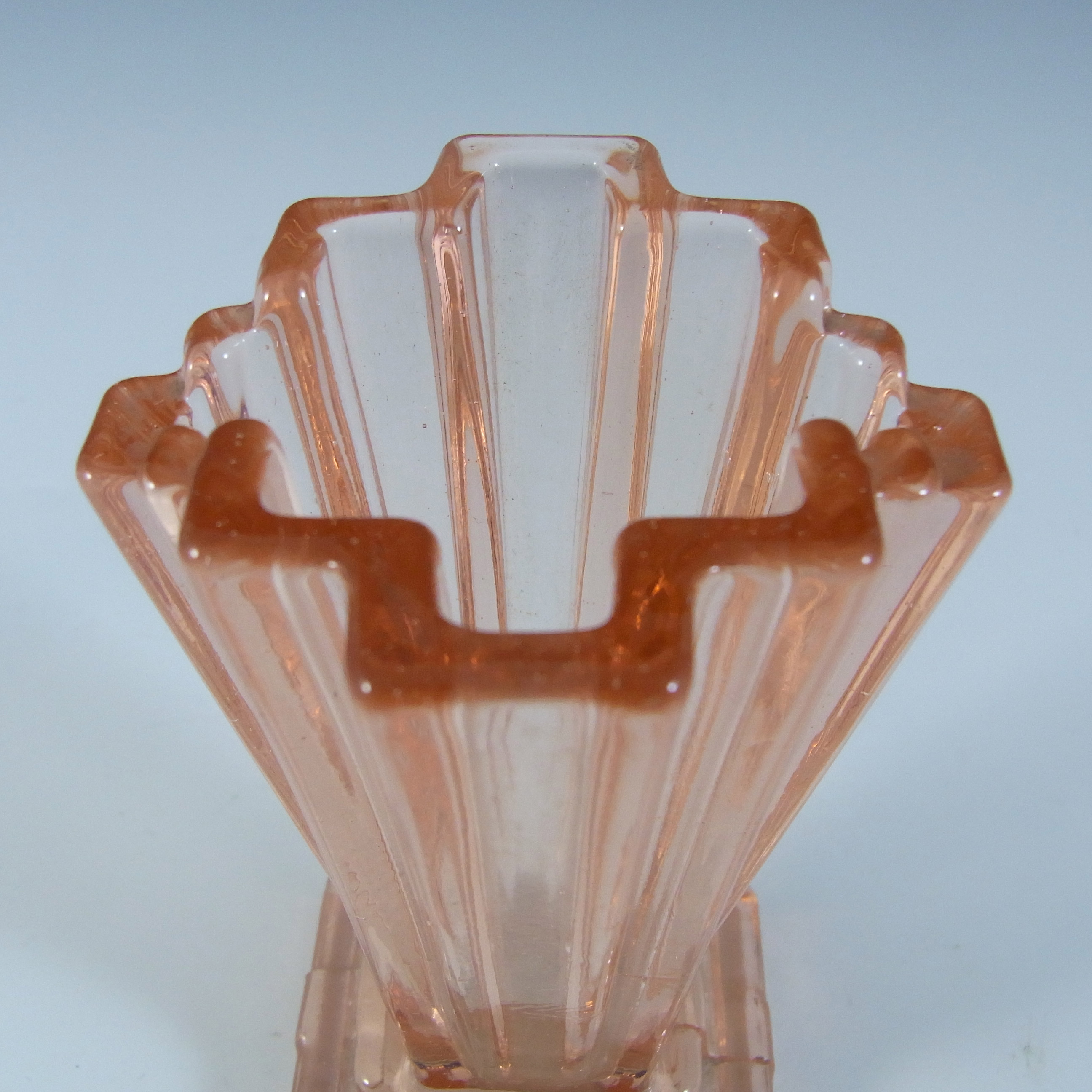 Bagley #334 Pair of Art Deco 4" Pink Glass 'Grantham' Vases - Click Image to Close