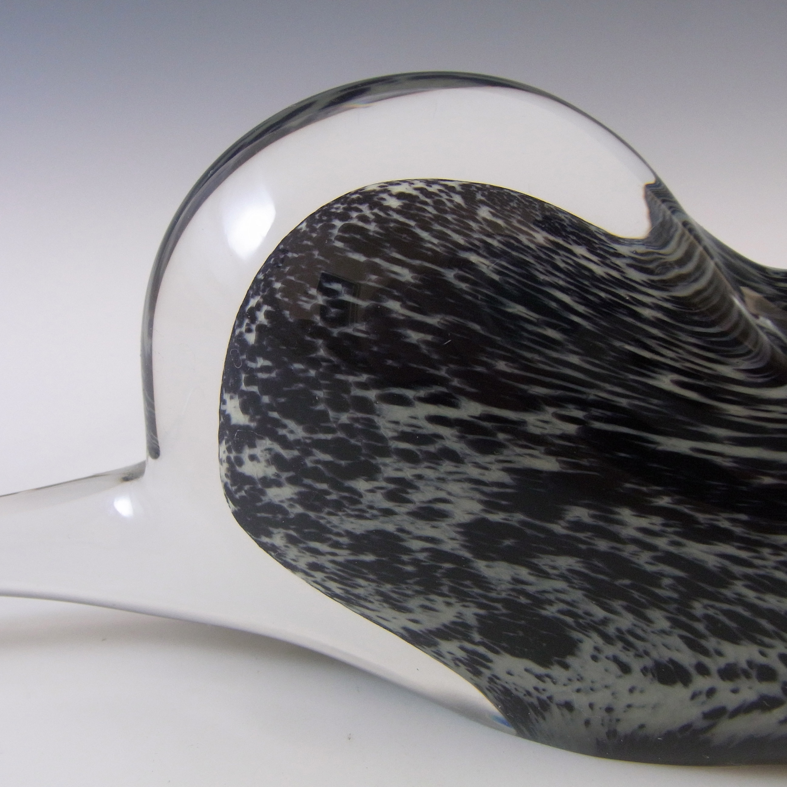 (image for) SIGNED FM Konstglas/Marcolin Black & White Glass Cat - Click Image to Close