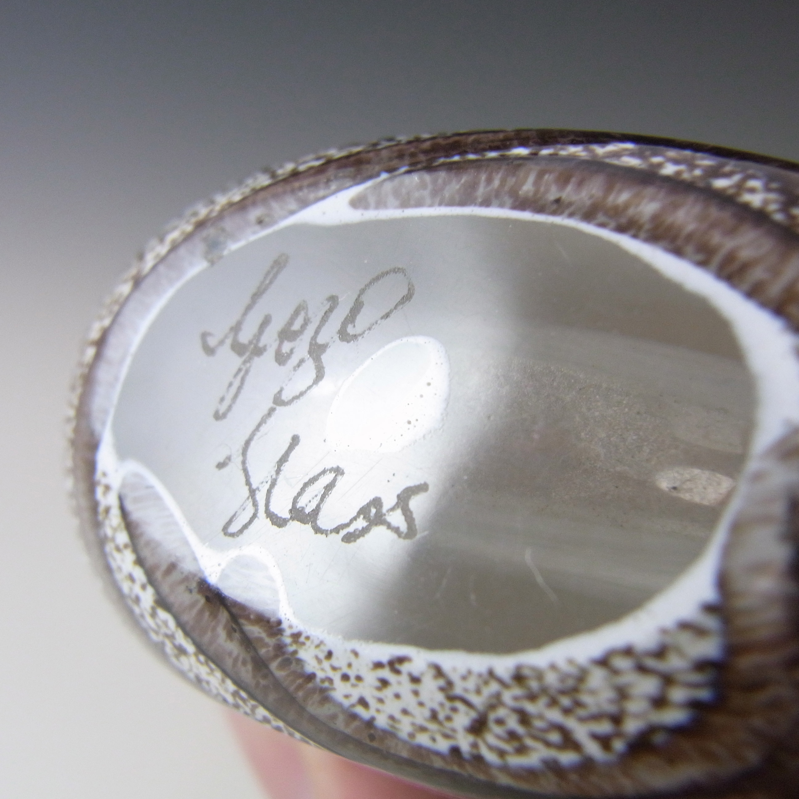 (image for) Gozo Maltese Glass 'Seashell' Vase - Signed - Click Image to Close