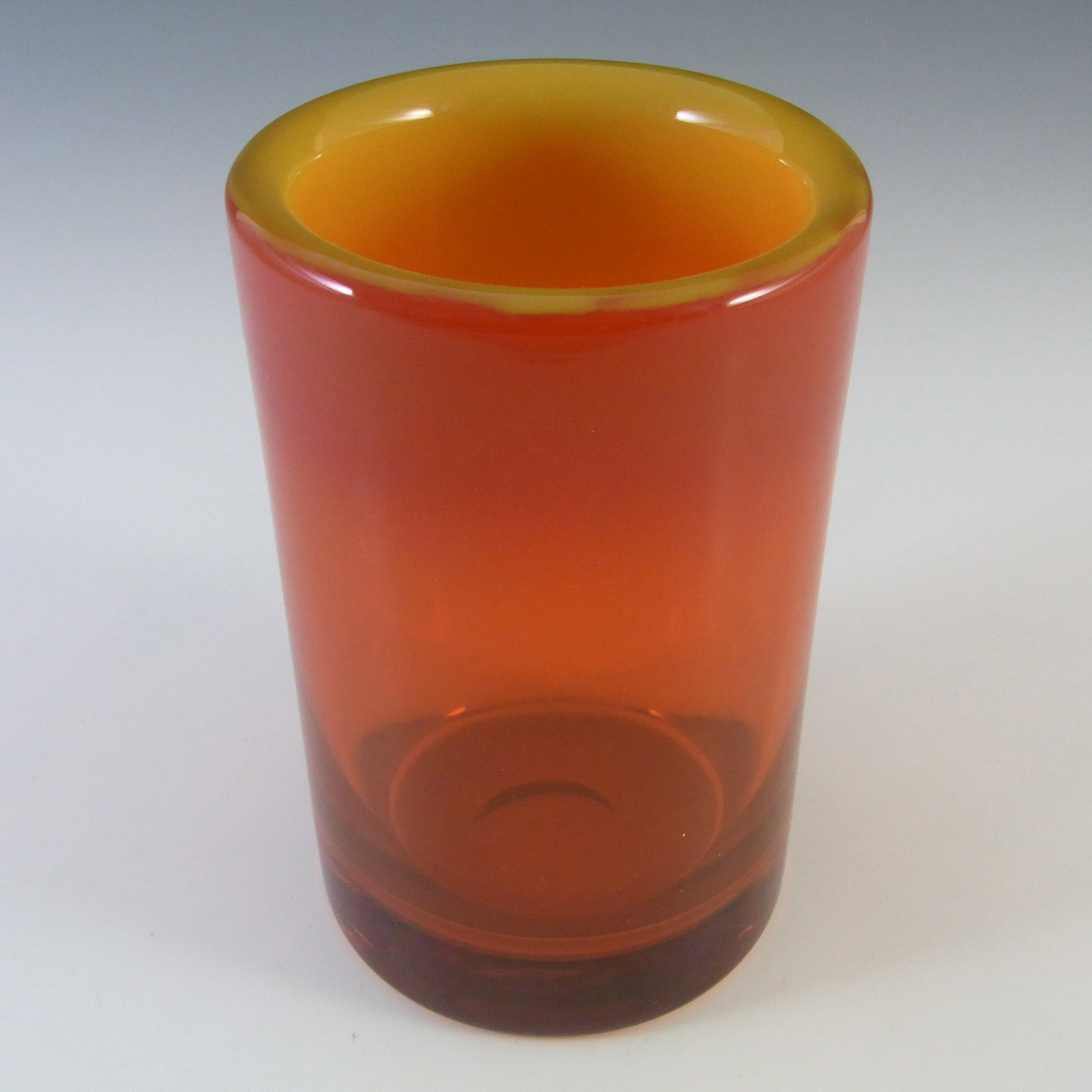 (image for) SIGNED Lindshammar Swedish Glass Vase by Gösta Sigvard - Click Image to Close