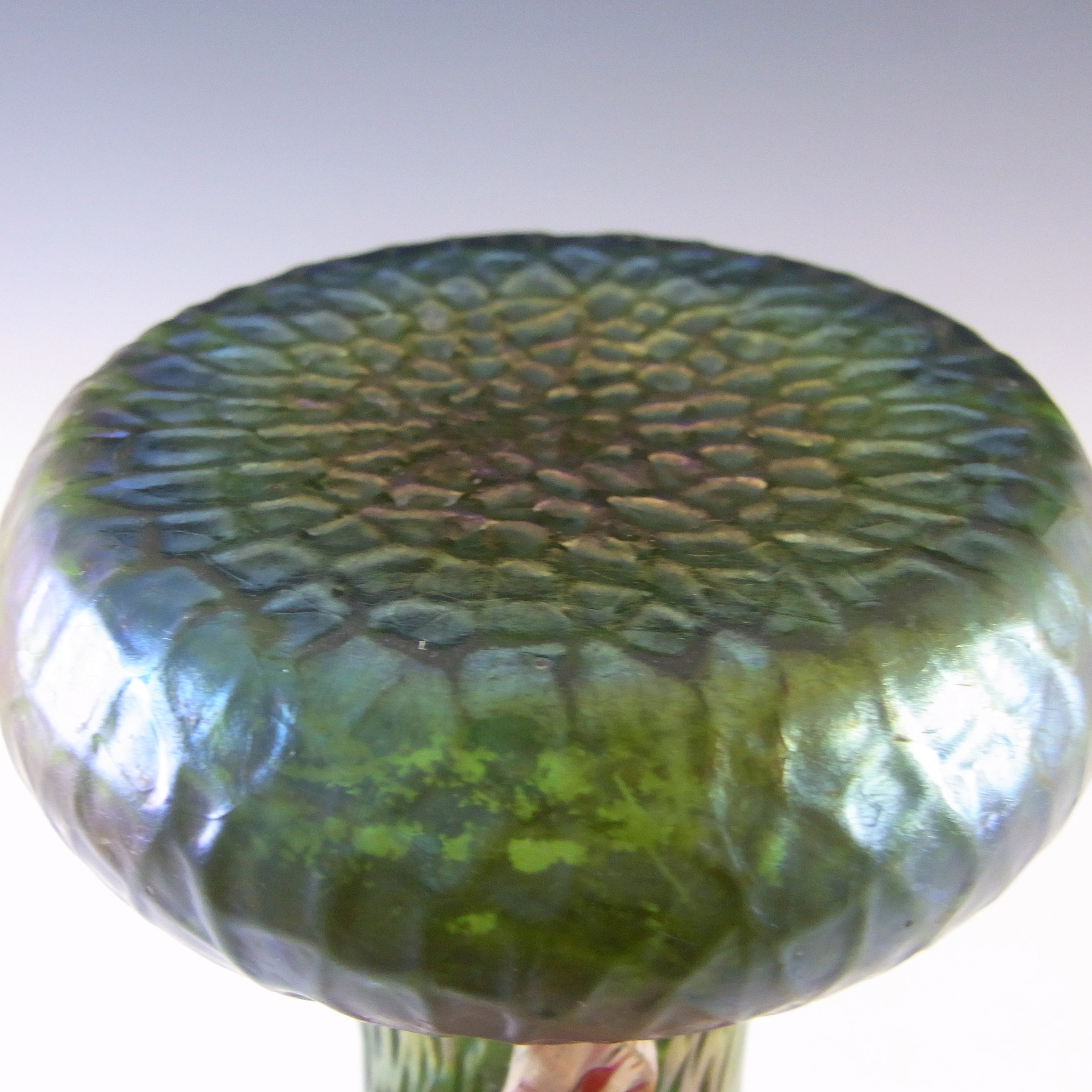 (image for) Kralik Art Nouveau Iridescent Green Glass "Martelé" Vase - Click Image to Close