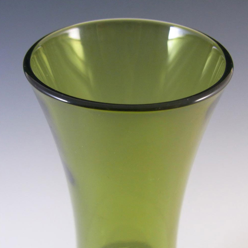 (image for) Riihimaki #1371 Riihimaen Lasi Oy Green Glass Vase - Click Image to Close