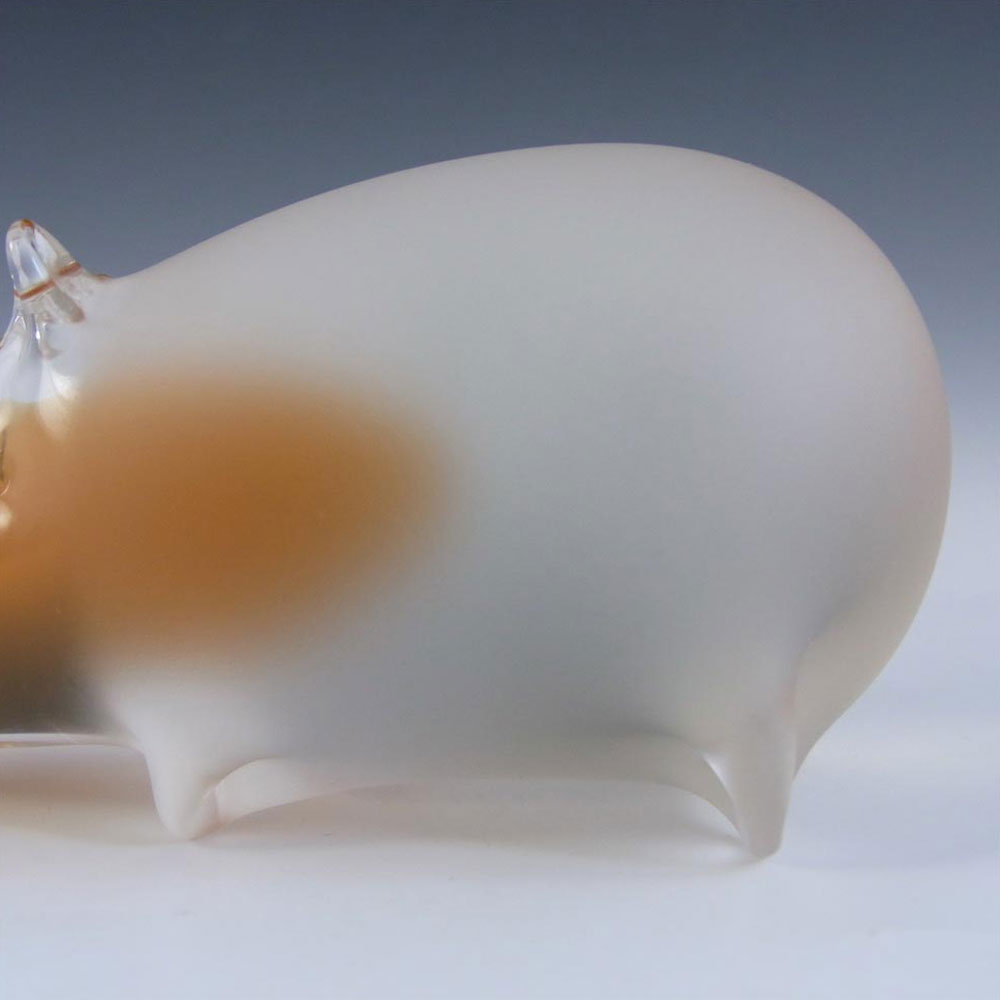 RARE Wedgwood Frosted Topaz Glass Rhino Paperweight - Click Image to Close