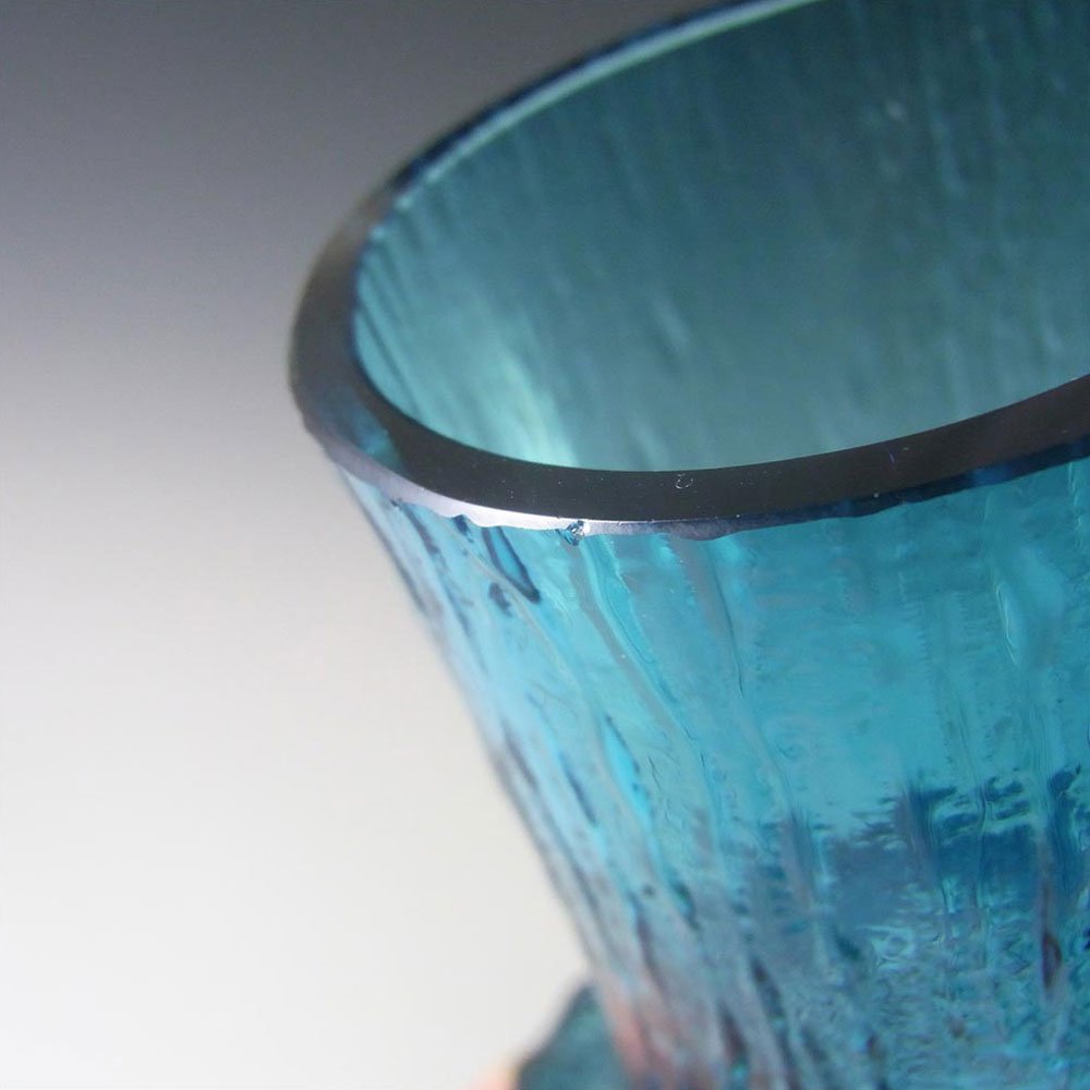 Whitefriars #9818 Baxter Kingfisher Glass Textured Mallet Vase - Click Image to Close