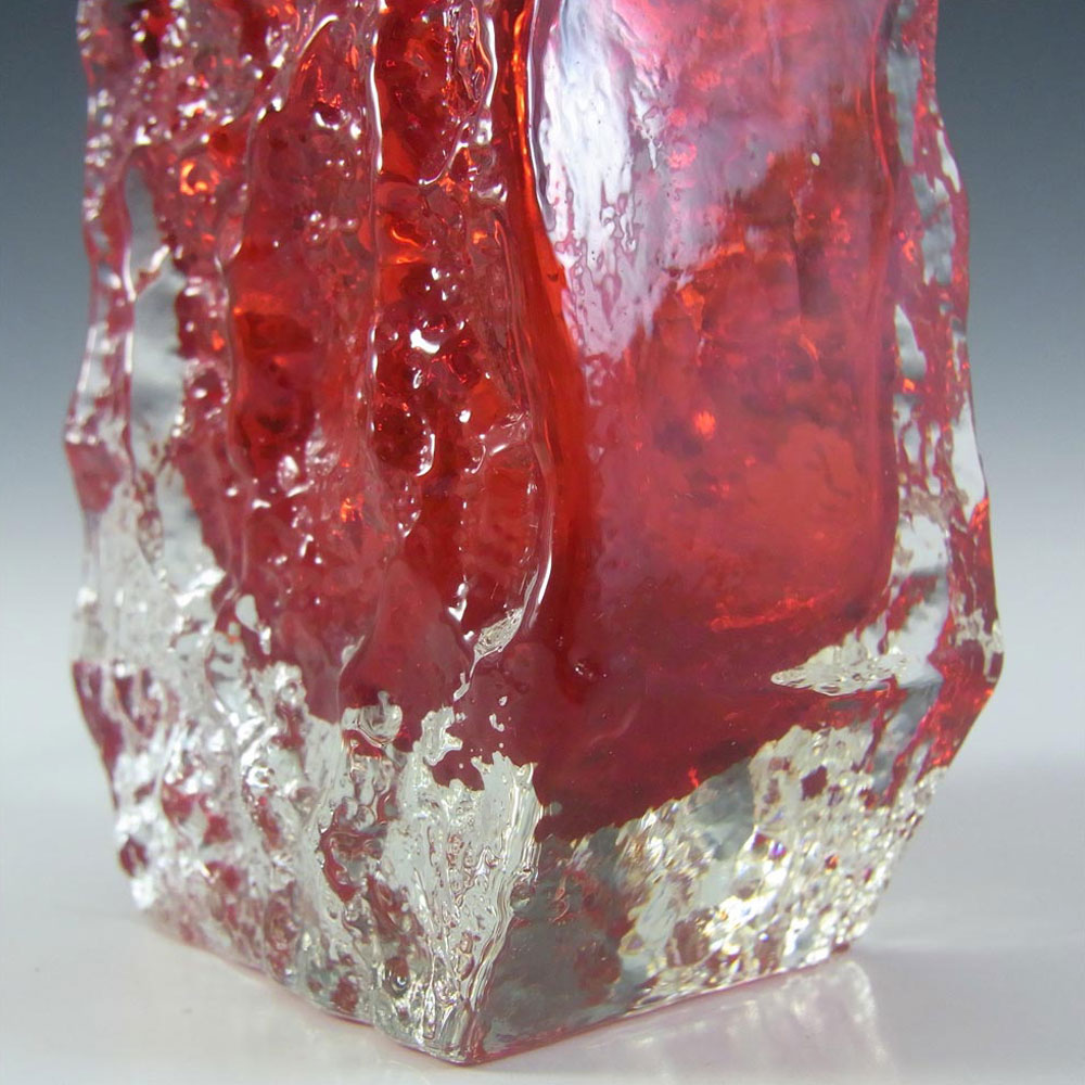 (image for) Whitefriars #9686 Baxter Ruby Red Glass Textured Coffin Vase - Click Image to Close