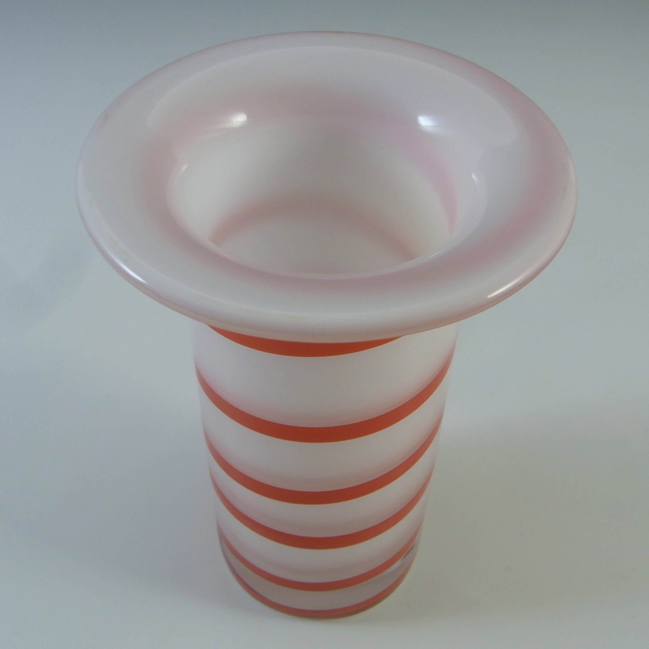 SIGNED Alsterfors/Per Ström White & Red Striped Glass Vase - Click Image to Close