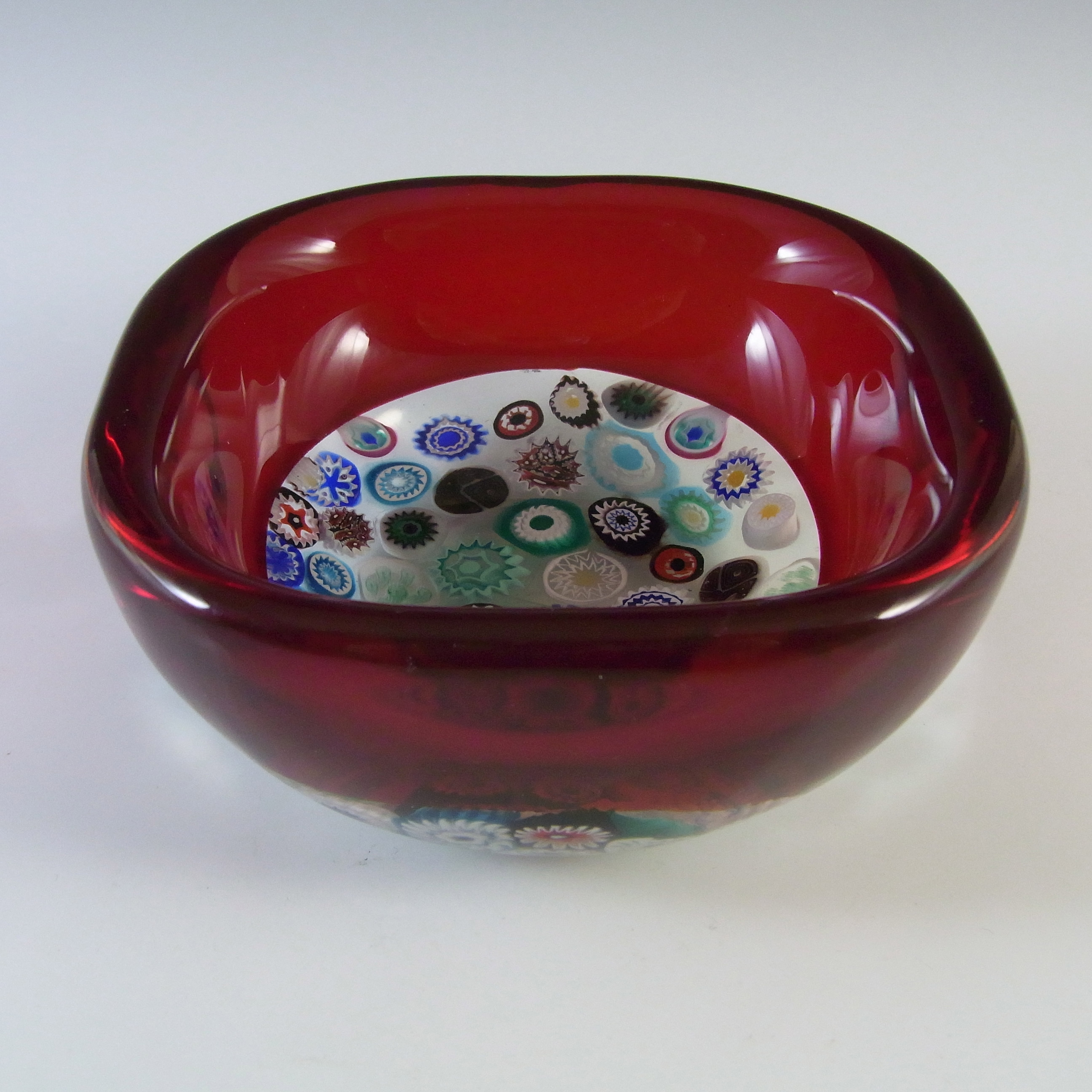 Archimede Seguso Murano Incalmo Millefiori Red Square Glass Bowl - Click Image to Close