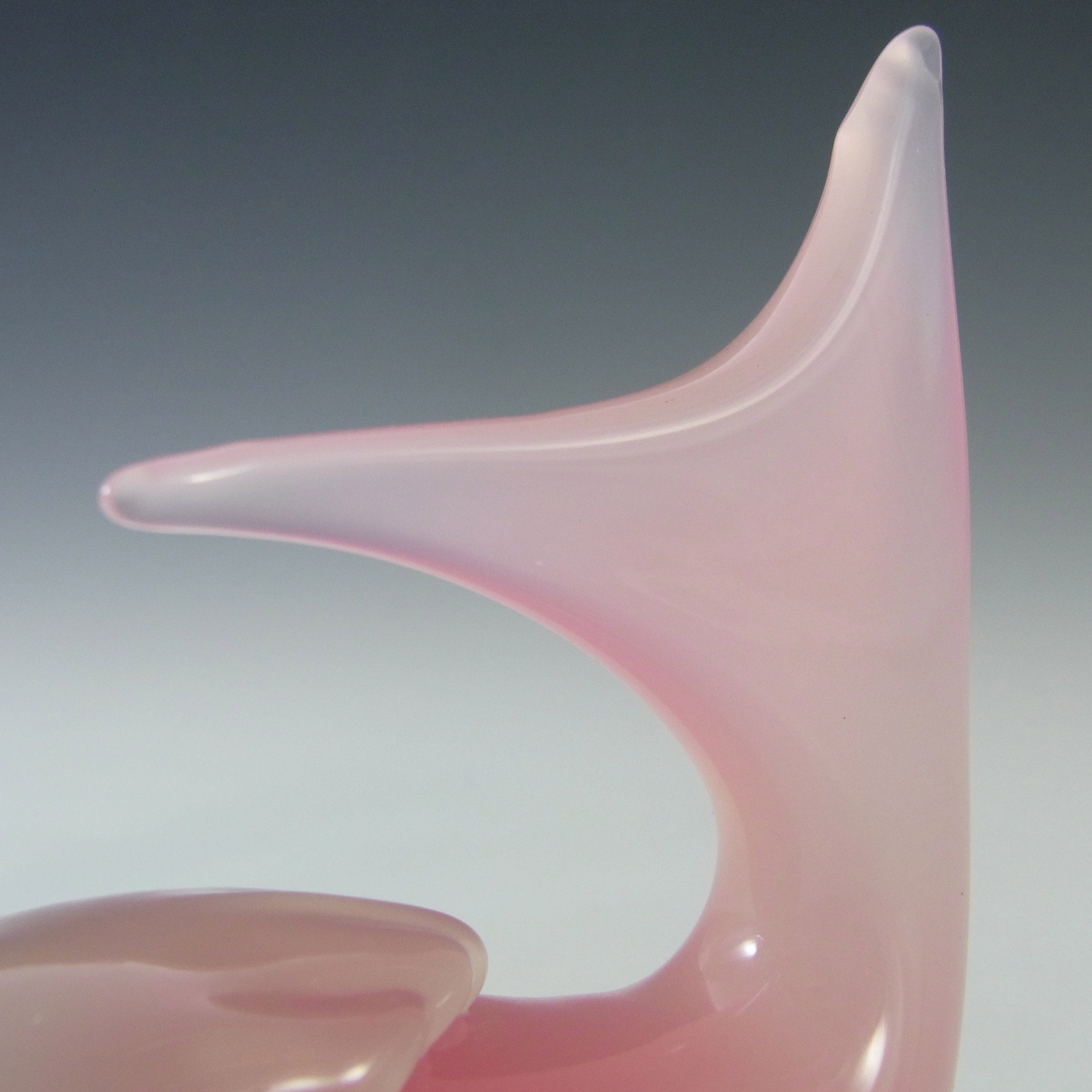 (image for) Archimede Seguso Murano Alabastro Pink Glass Fish Figurine - Click Image to Close