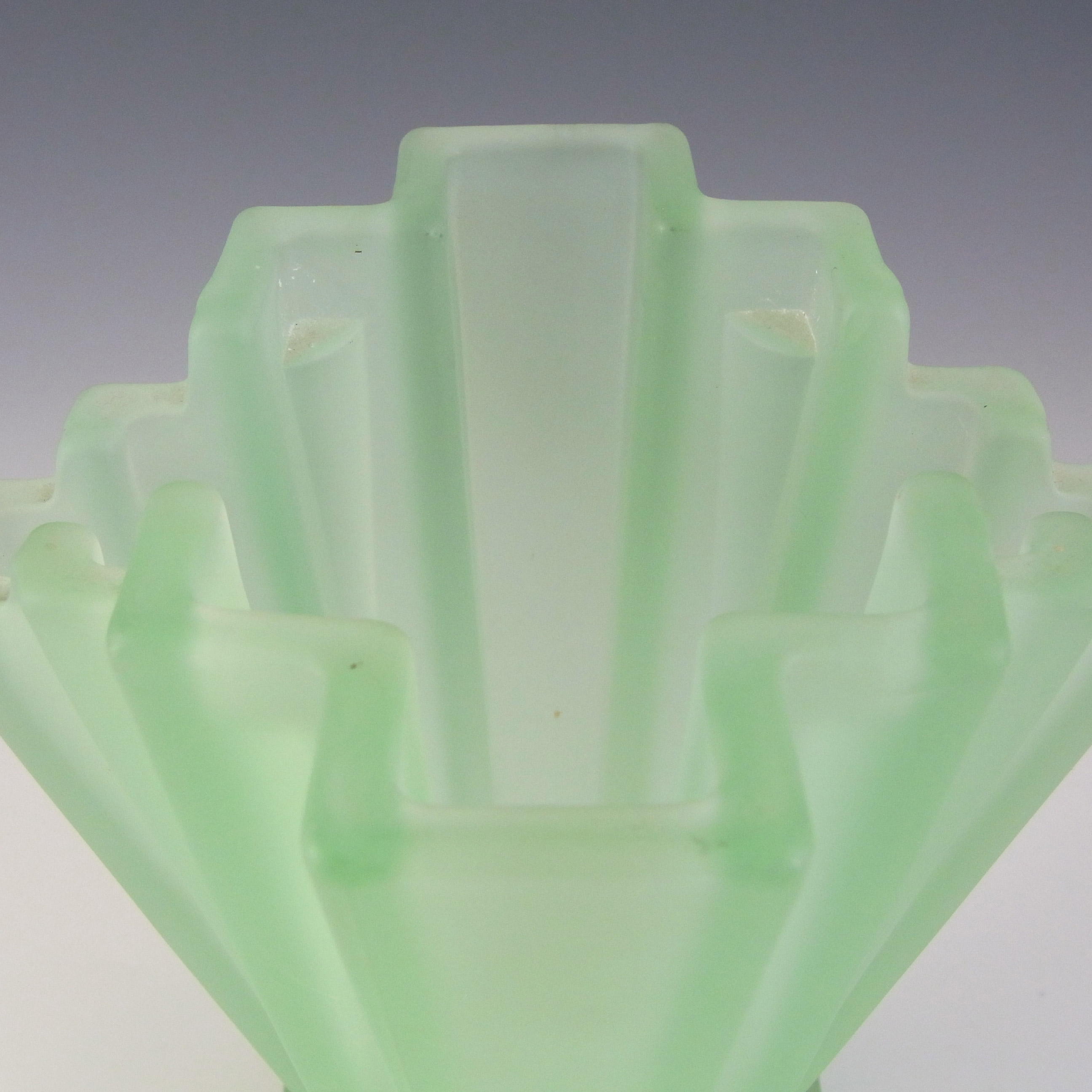 (image for) Bagley #334 Art Deco 8" Frosted Green Glass 'Grantham' Vase - Click Image to Close