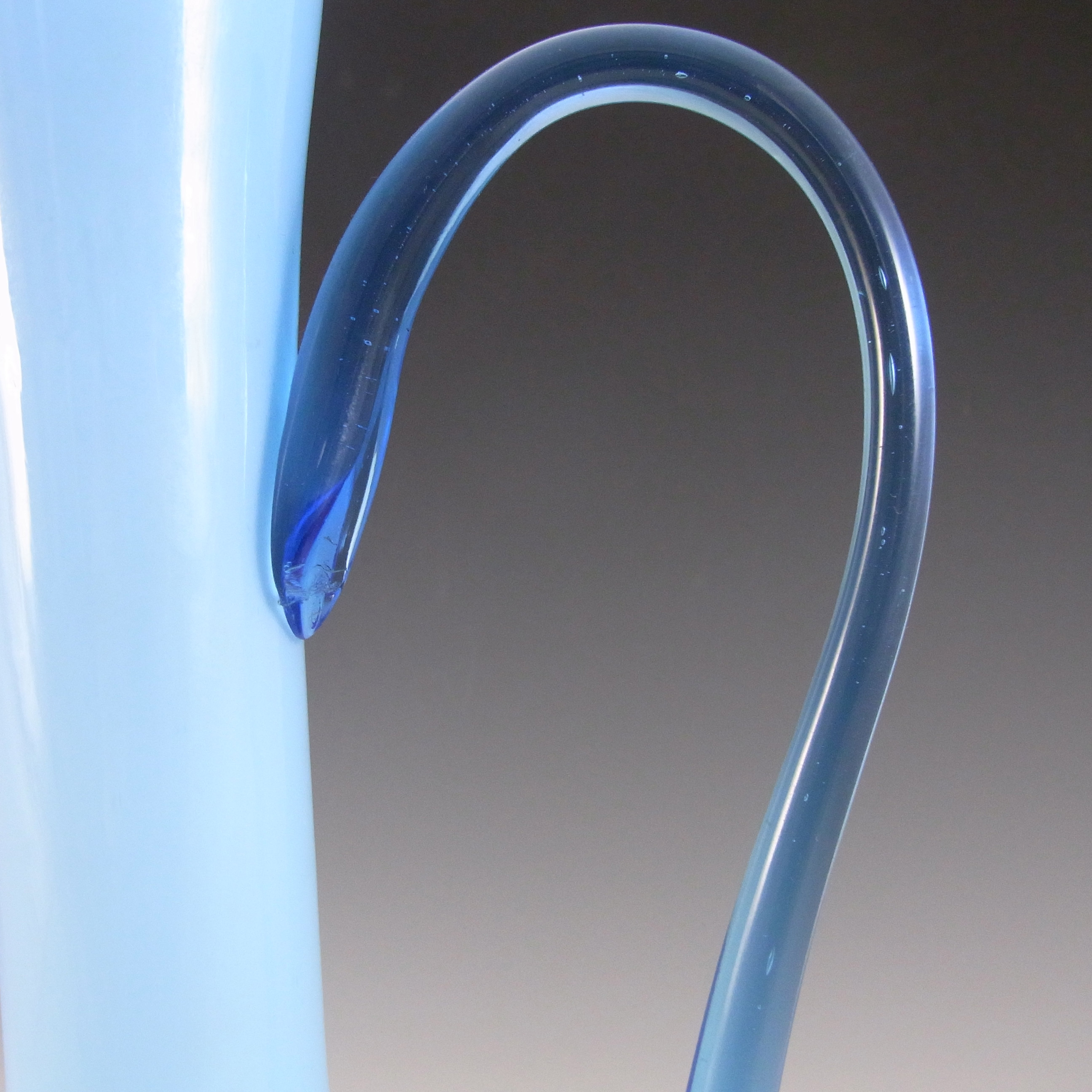 Empoli Vintage Italian Blue Retro Cased Glass Jug / Vase - Click Image to Close