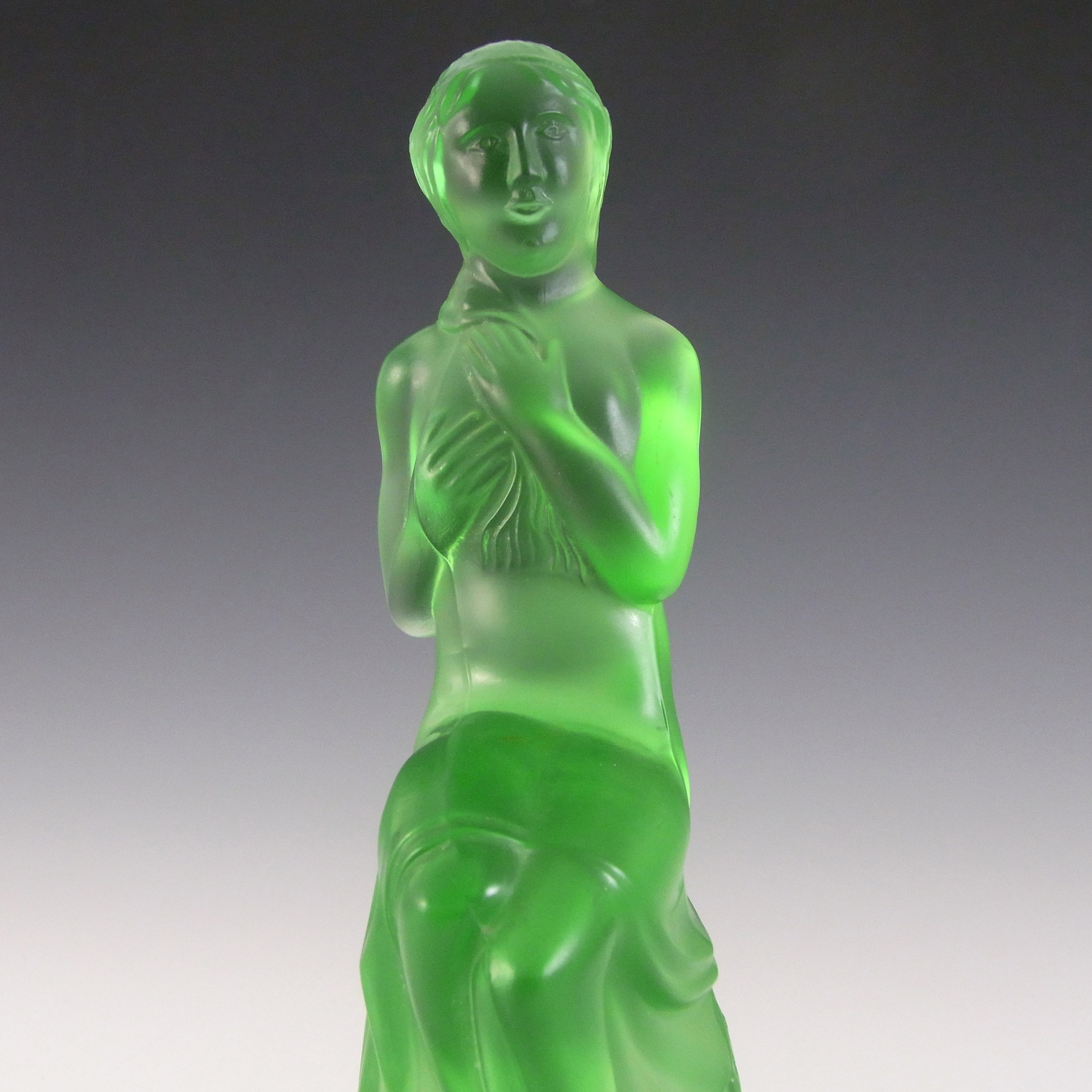 LARGE Art Deco Uranium Green Glass Nude Lady Figurine - Click Image to Close
