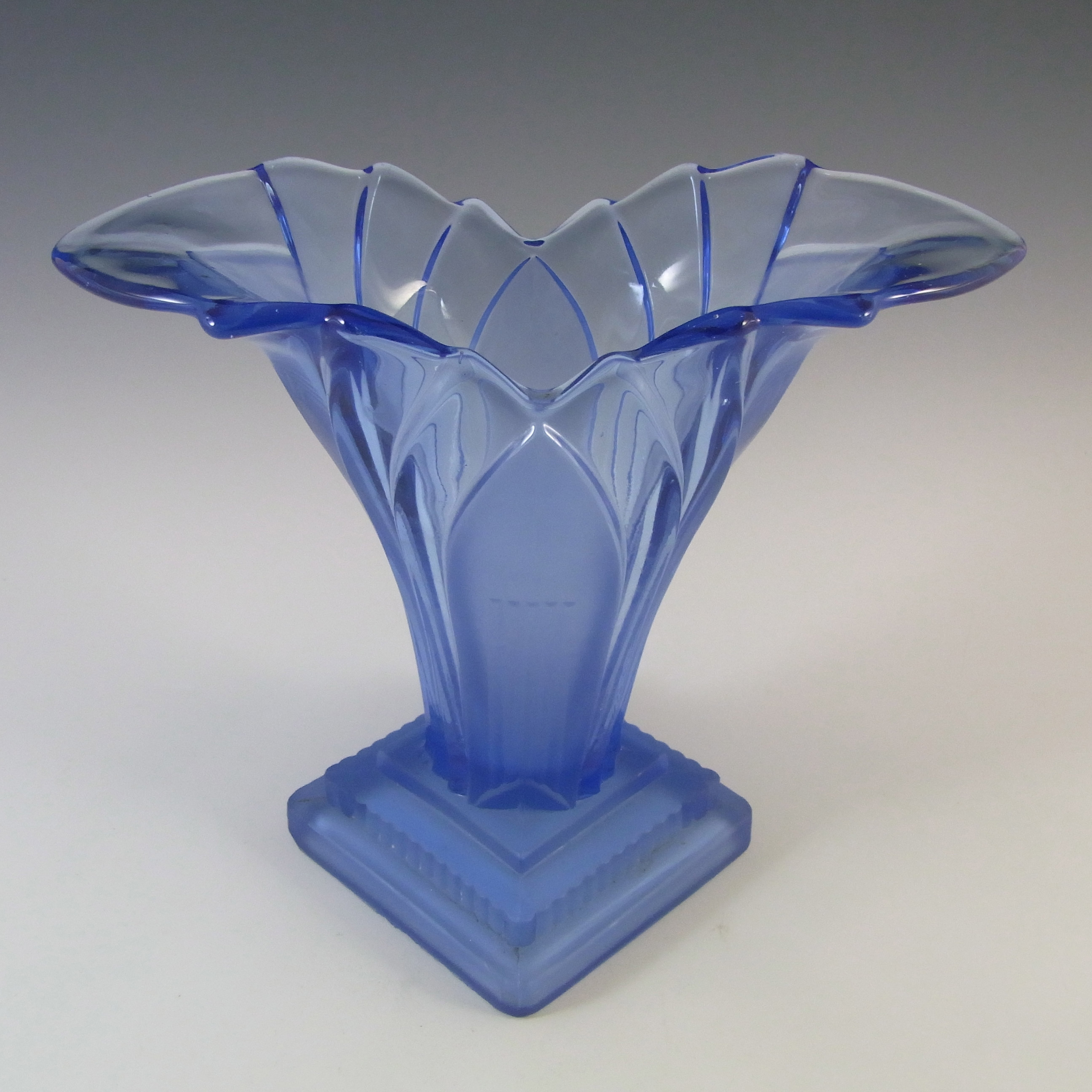 Walther & Söhne 1930's Art Deco Blue Glass 'Greta' Vase - Click Image to Close