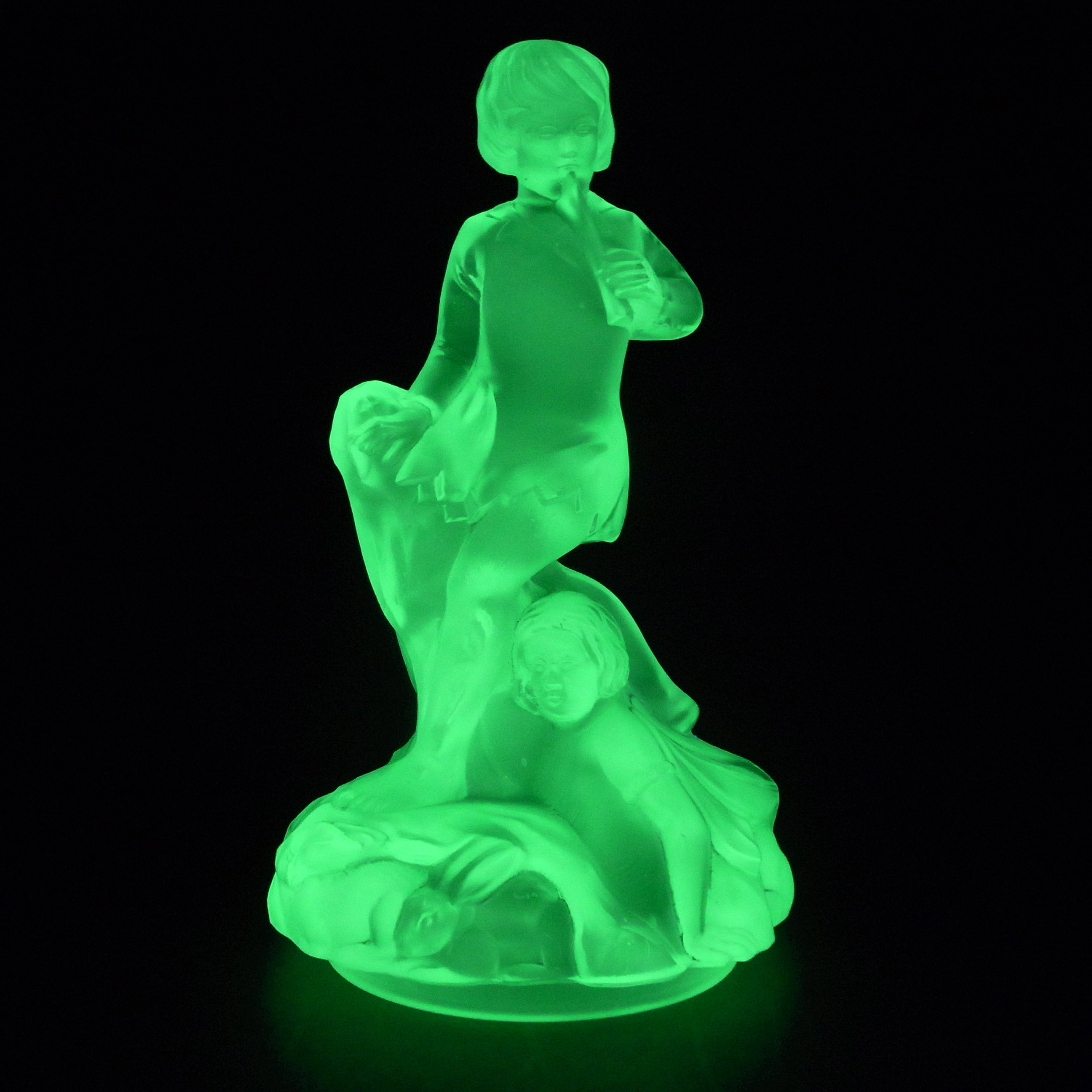 (image for) Walther Art Deco Uranium Glass Peter Pan Centerpiece Figurine - Click Image to Close