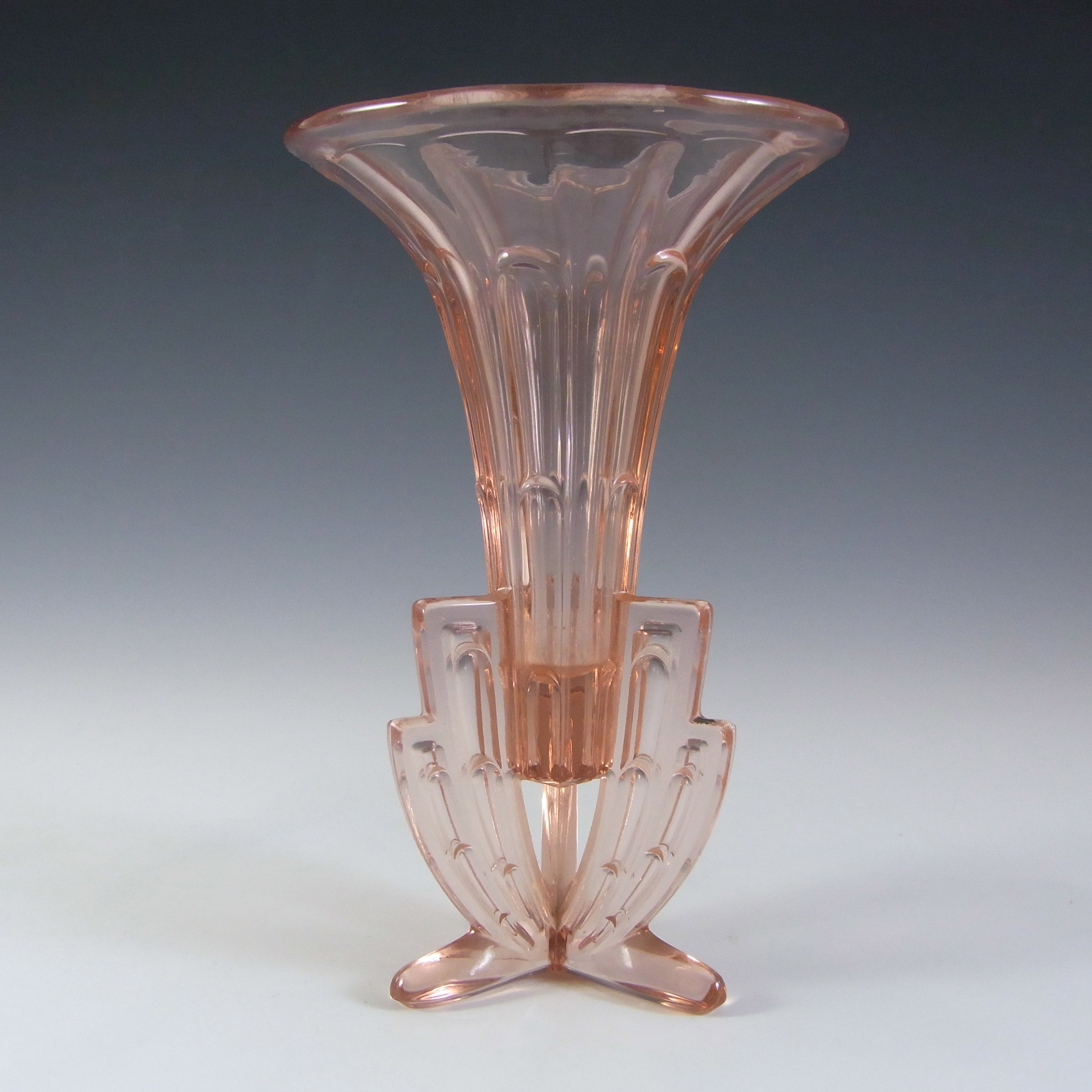Stunning 1930 S Czech Art Deco Pink Glass Rocket Vase £23 75