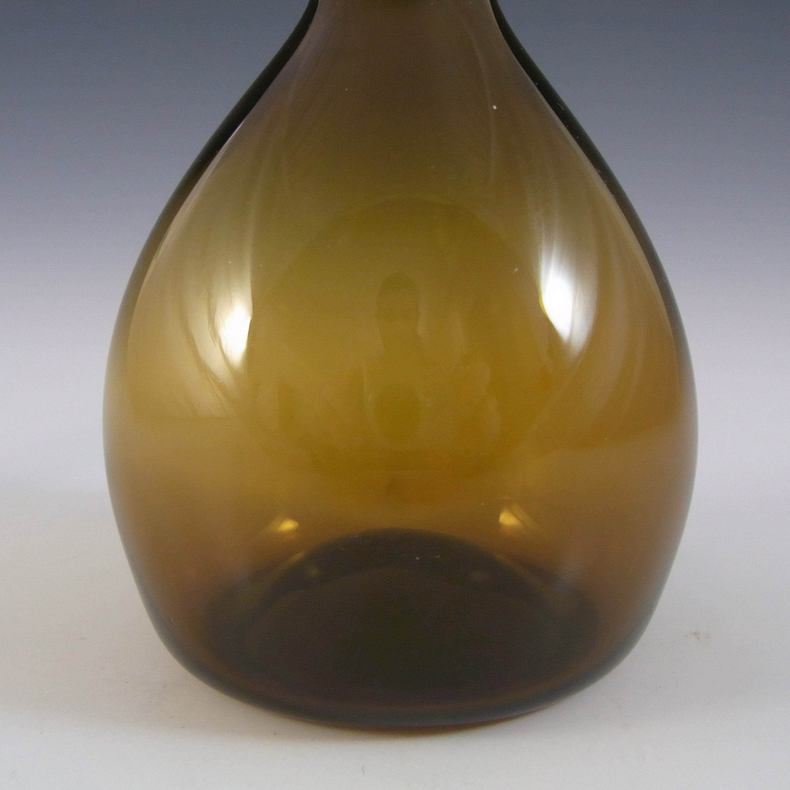(image for) Elme Vintage Swedish/Scandinavian Amber Glass Vase - Click Image to Close