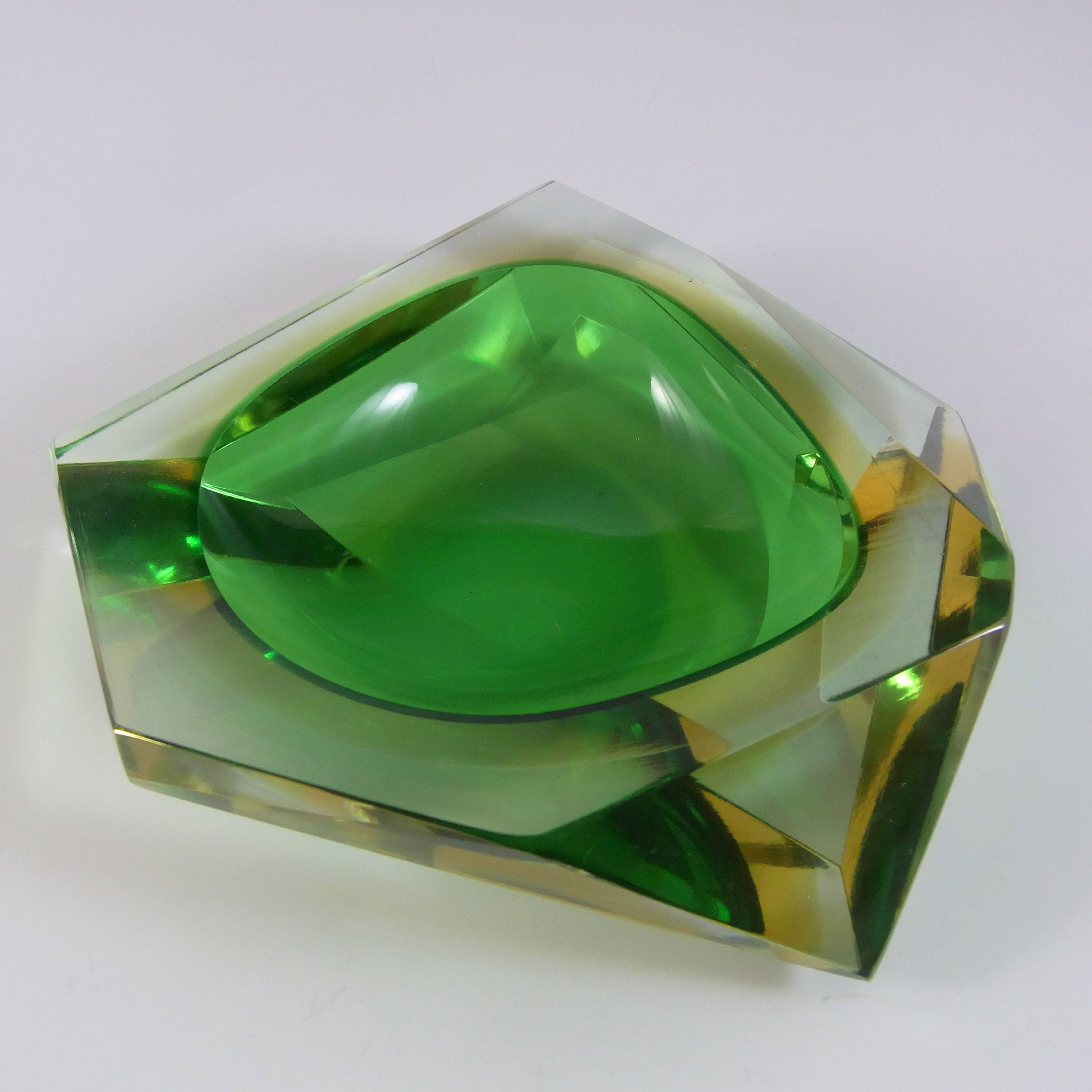 (image for) Murano Vintage Faceted Green & Amber Sommerso Glass Block Bowl - Click Image to Close