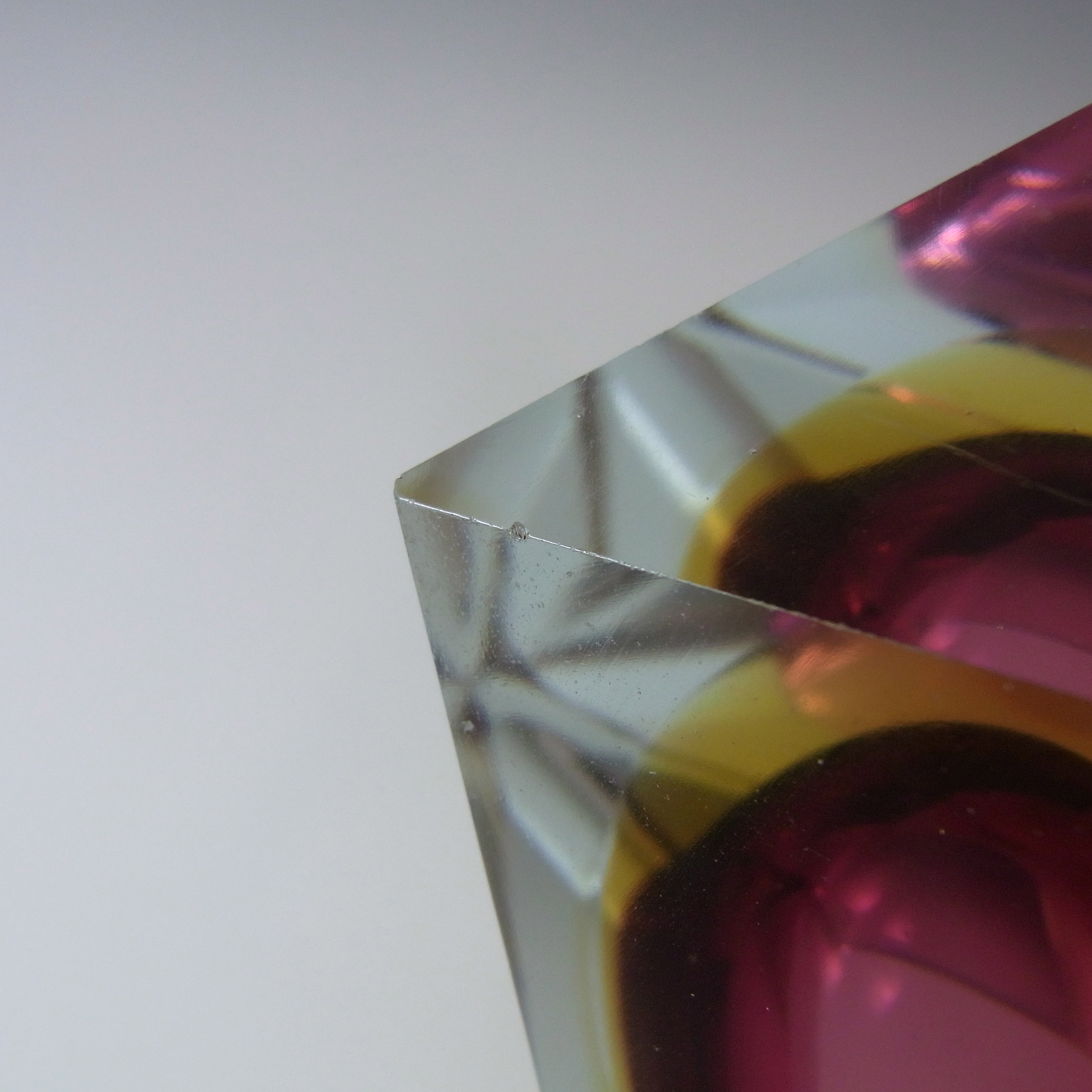(image for) Murano Faceted Pink & Amber Sommerso Glass Triangle Block Bowl - Click Image to Close