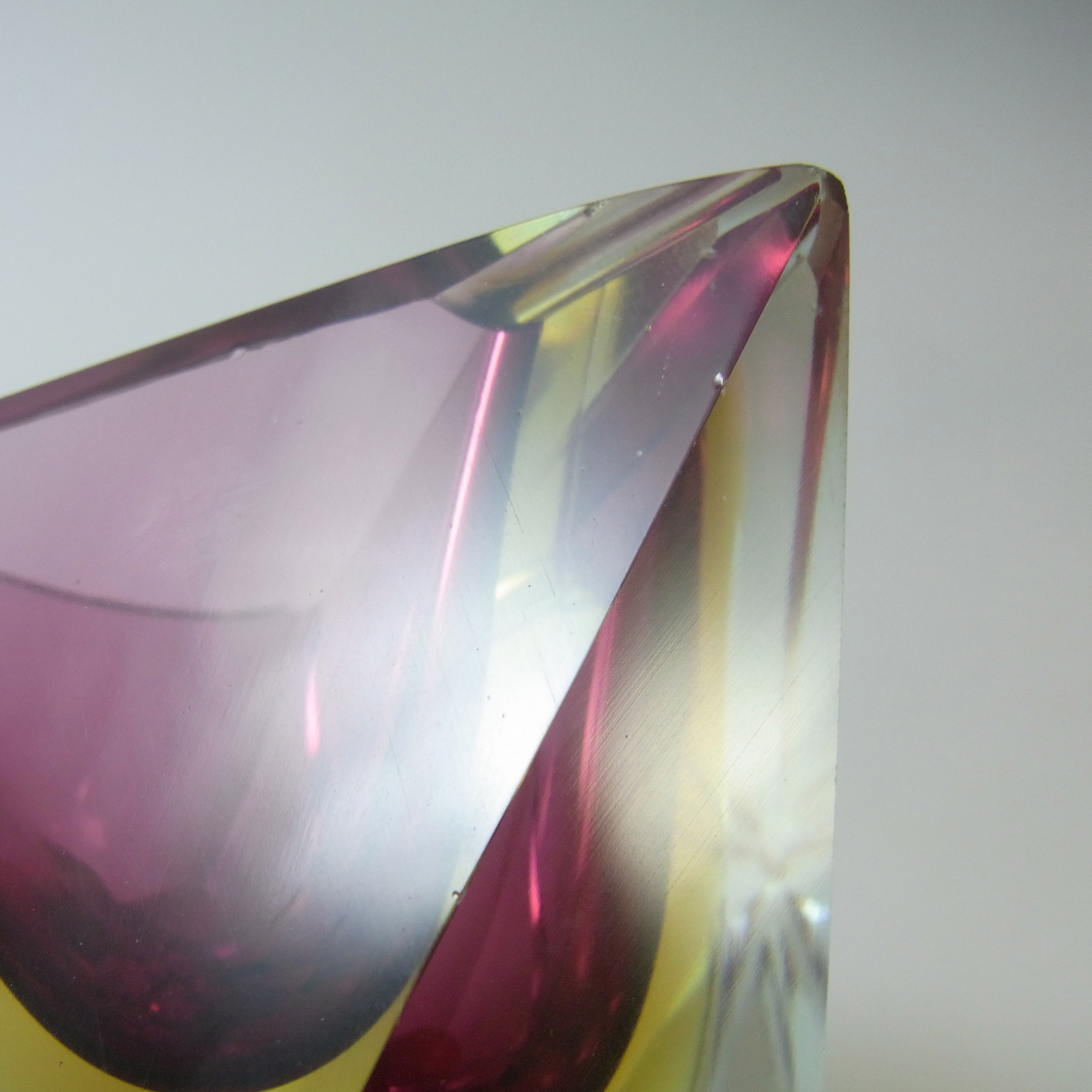 (image for) Murano Faceted Pink & Amber Sommerso Glass Triangle Block Bowl - Click Image to Close