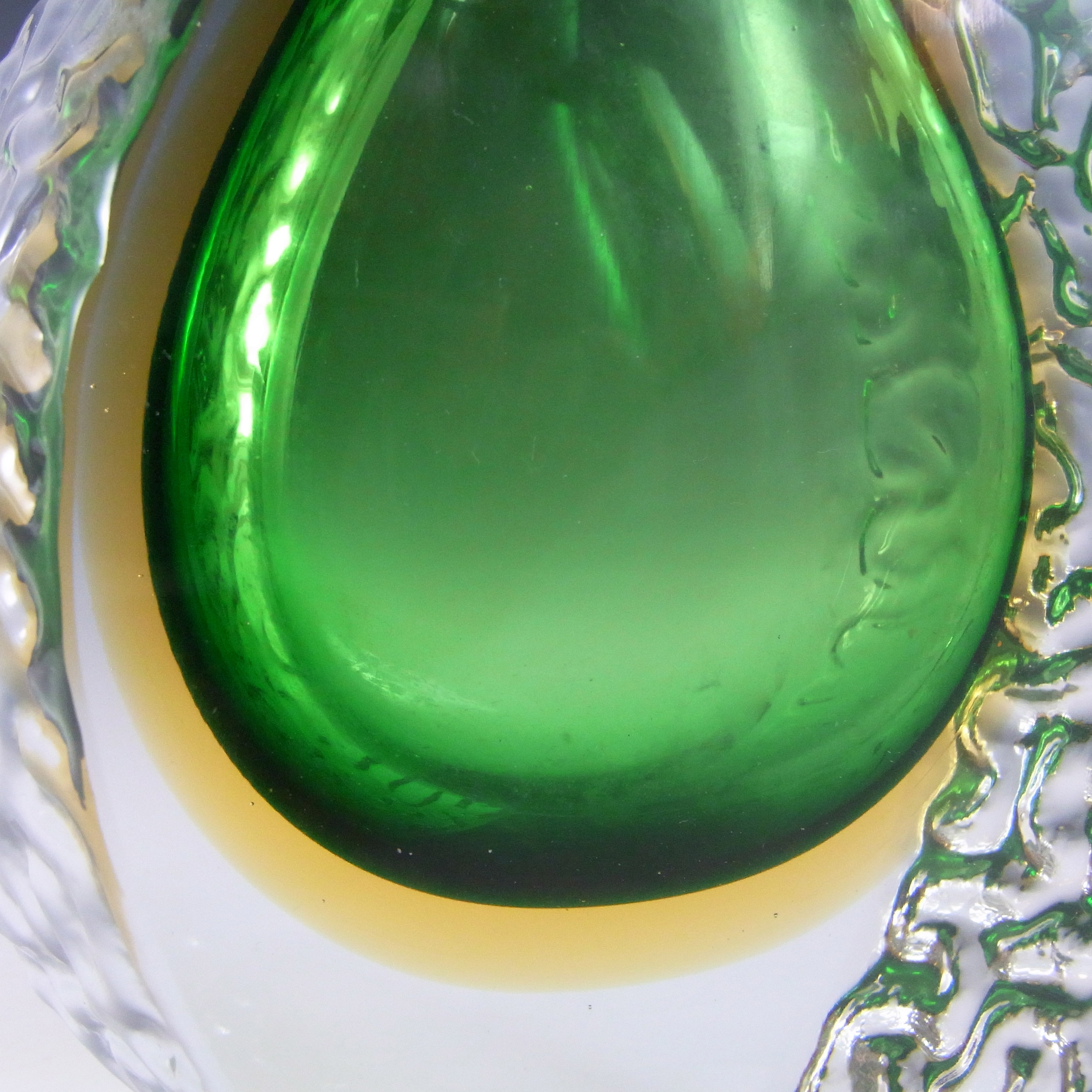 Murano Faceted, Textured Green & Amber Sommerso Glass Vase - Click Image to Close