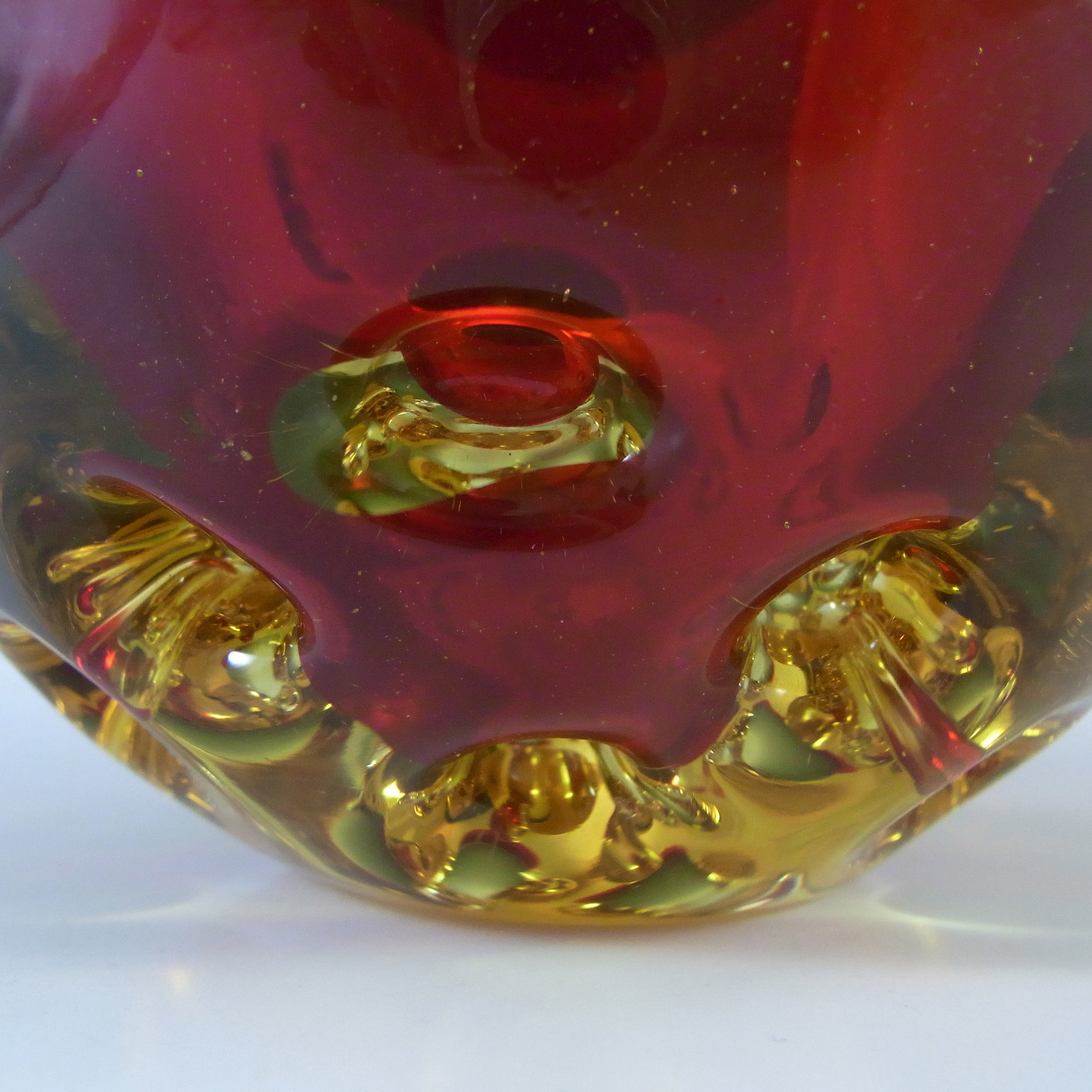 Galliano Ferro Murano Red & Amber Sommerso Glass Geode Bowl - Click Image to Close