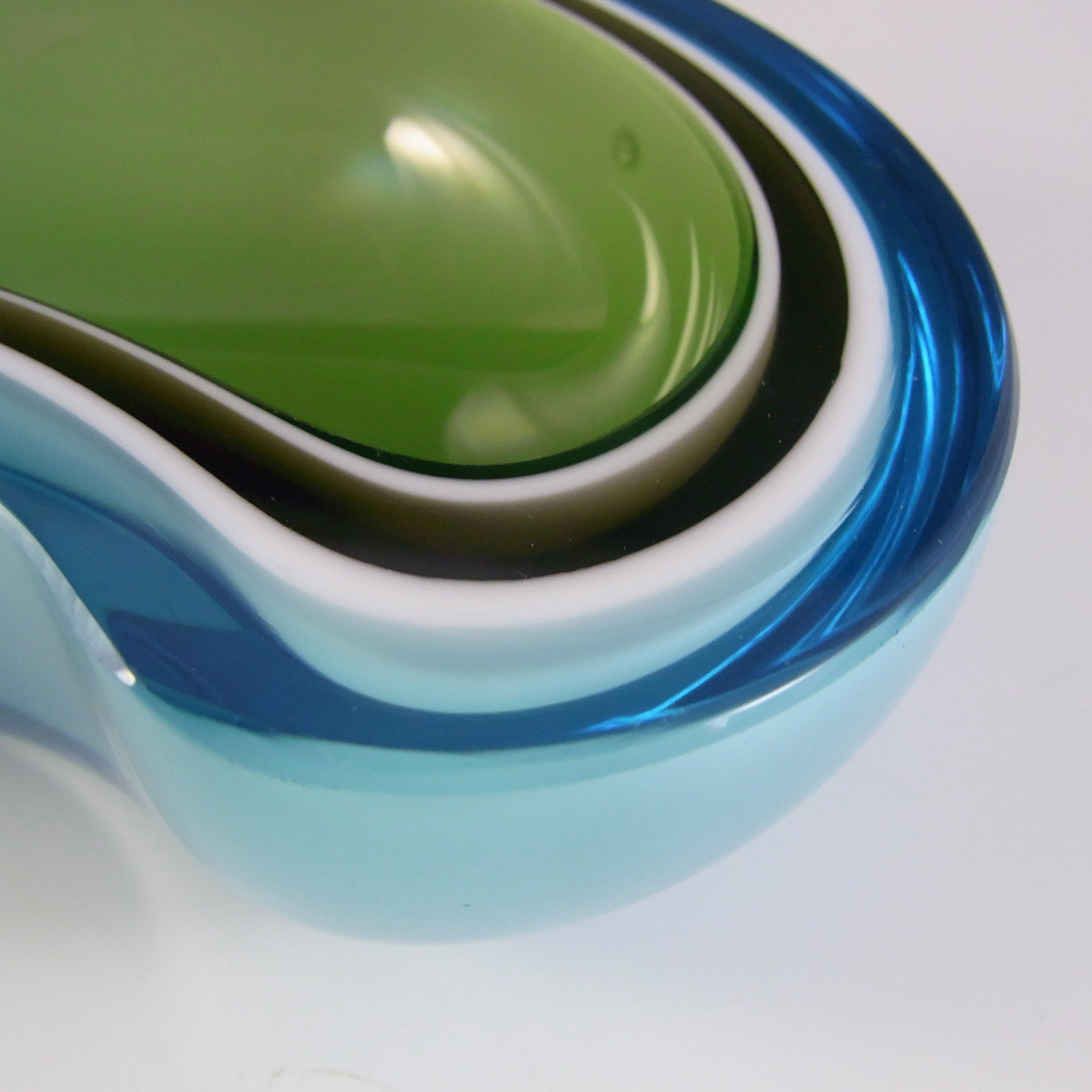 IVIMA Portugese Green, Black, White & Blue Cased Glass Geode Bowl - Click Image to Close
