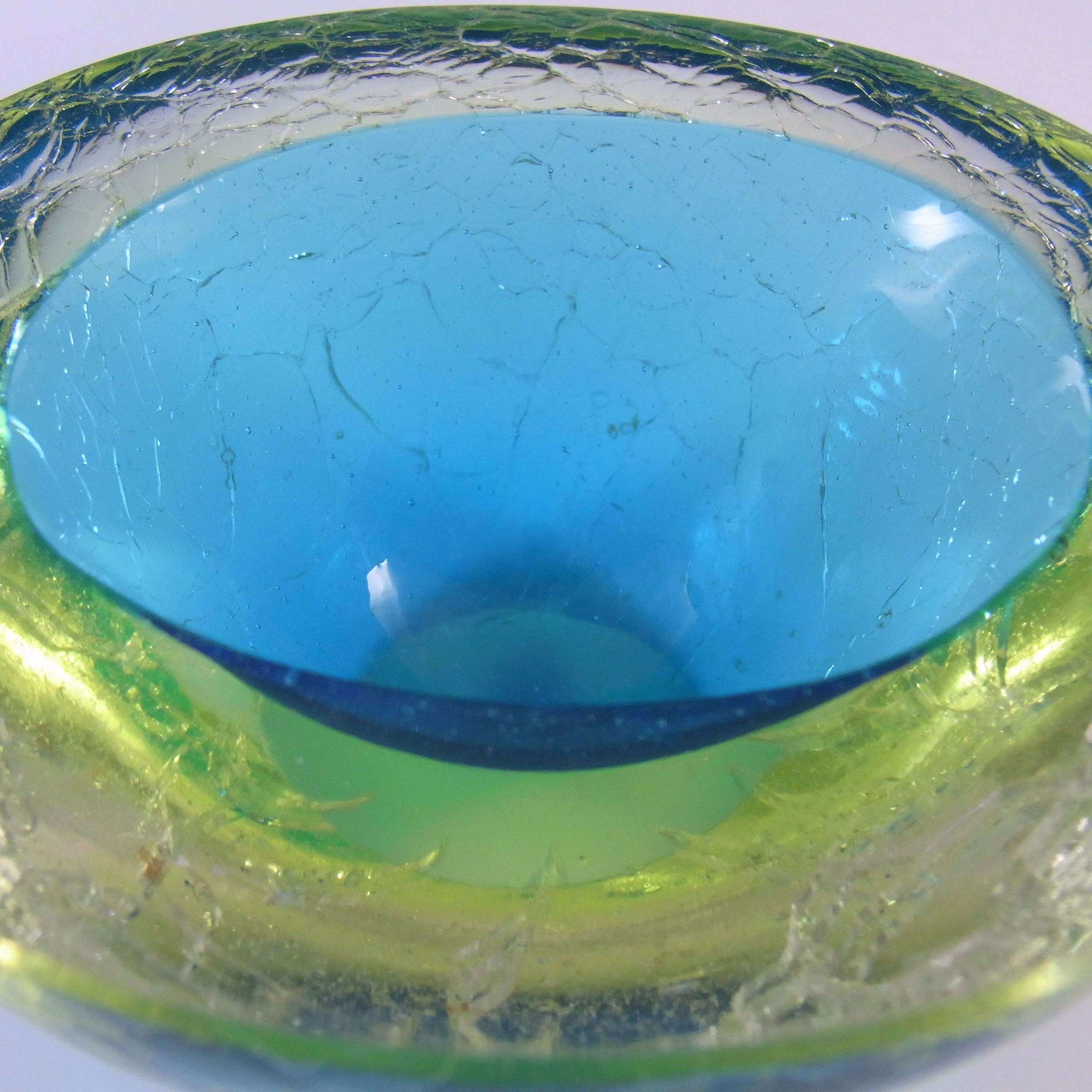 Murano Geode Blue & Uranium Green Sommerso Crackle Glass Bowl - Click Image to Close