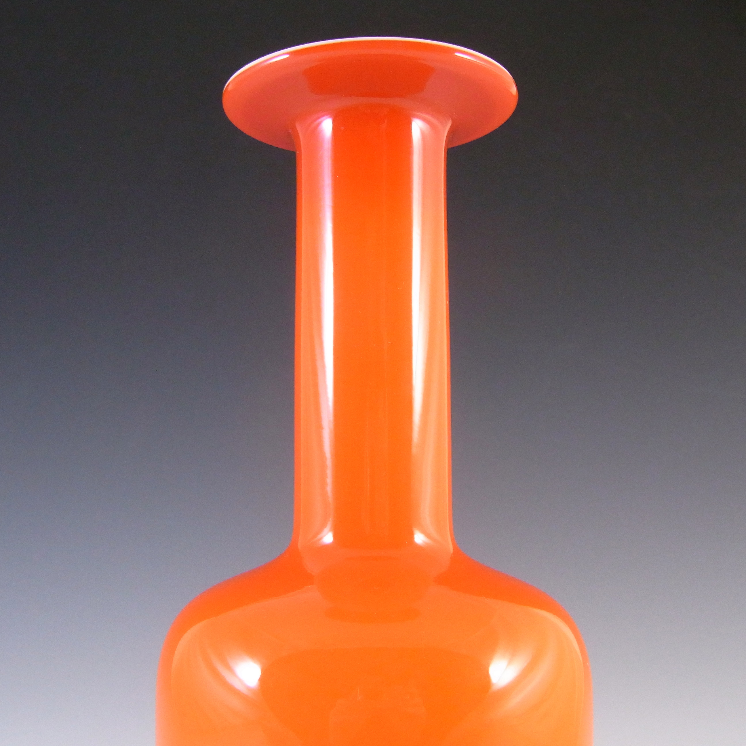 (image for) Holmegaard Otto Brauer Red Cased Glass 10" Gulvvase / Gul Vase - Click Image to Close