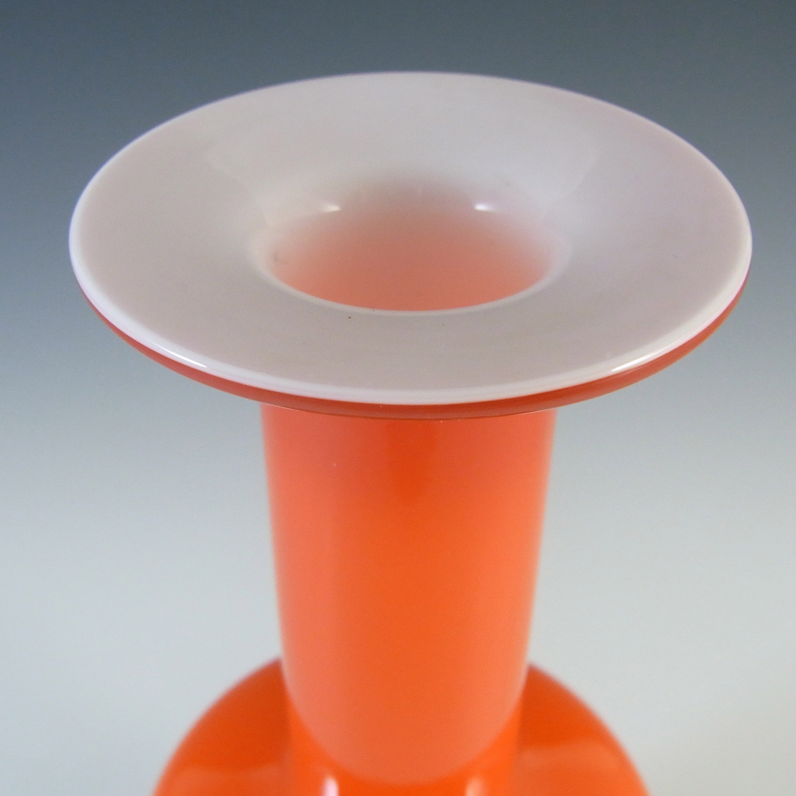Holmegaard Otto Brauer Red Cased Glass 10" Gulvvase / Gul Vase - Click Image to Close