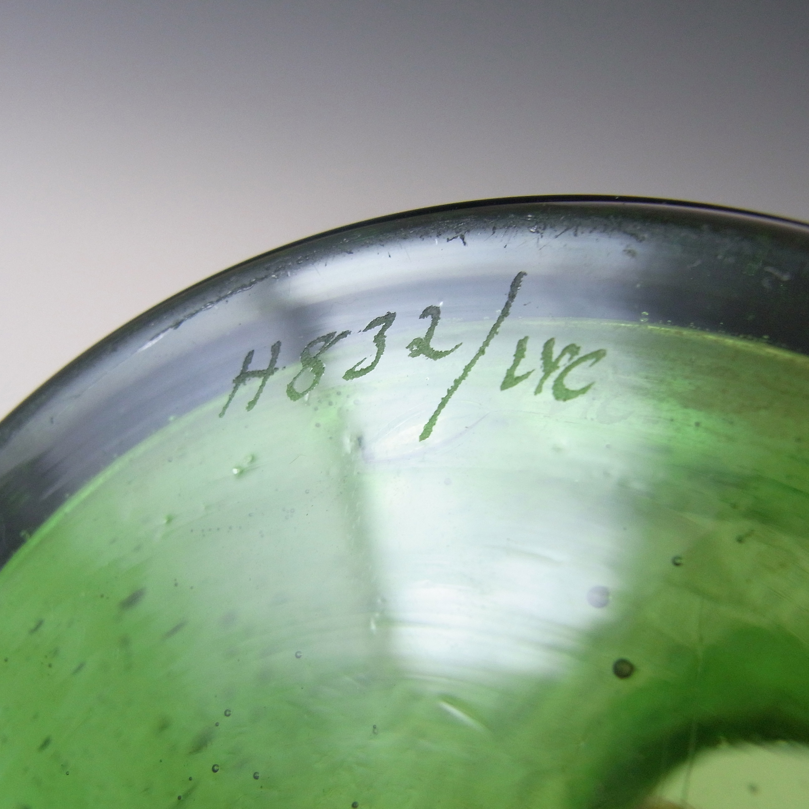 SIGNED Kosta Boda Bubbly Green Glass Vase Erik Hoglund #H832 - Click Image to Close