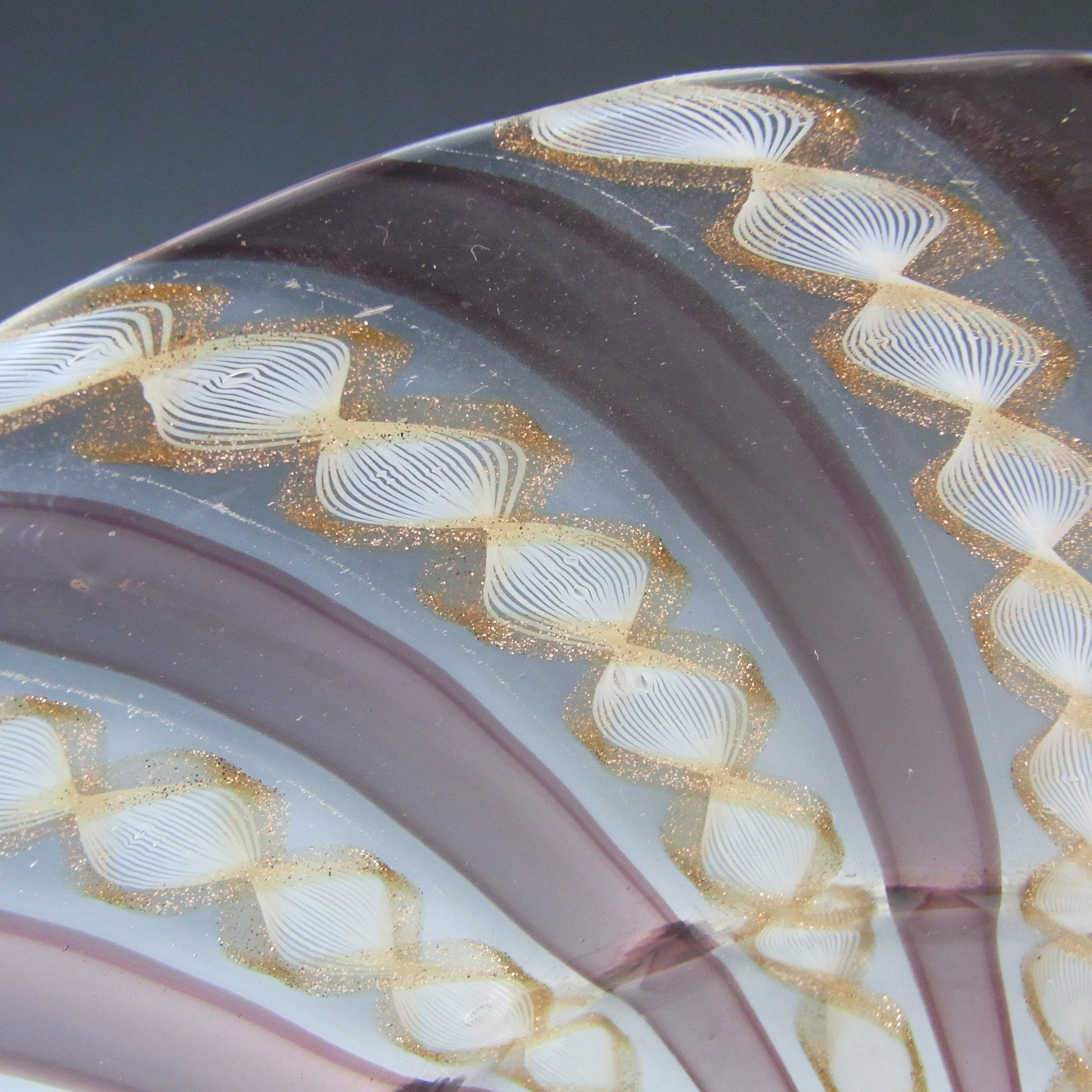 (image for) Salviati Murano Zanfirico & Aventurine Purple Glass Plate - Click Image to Close
