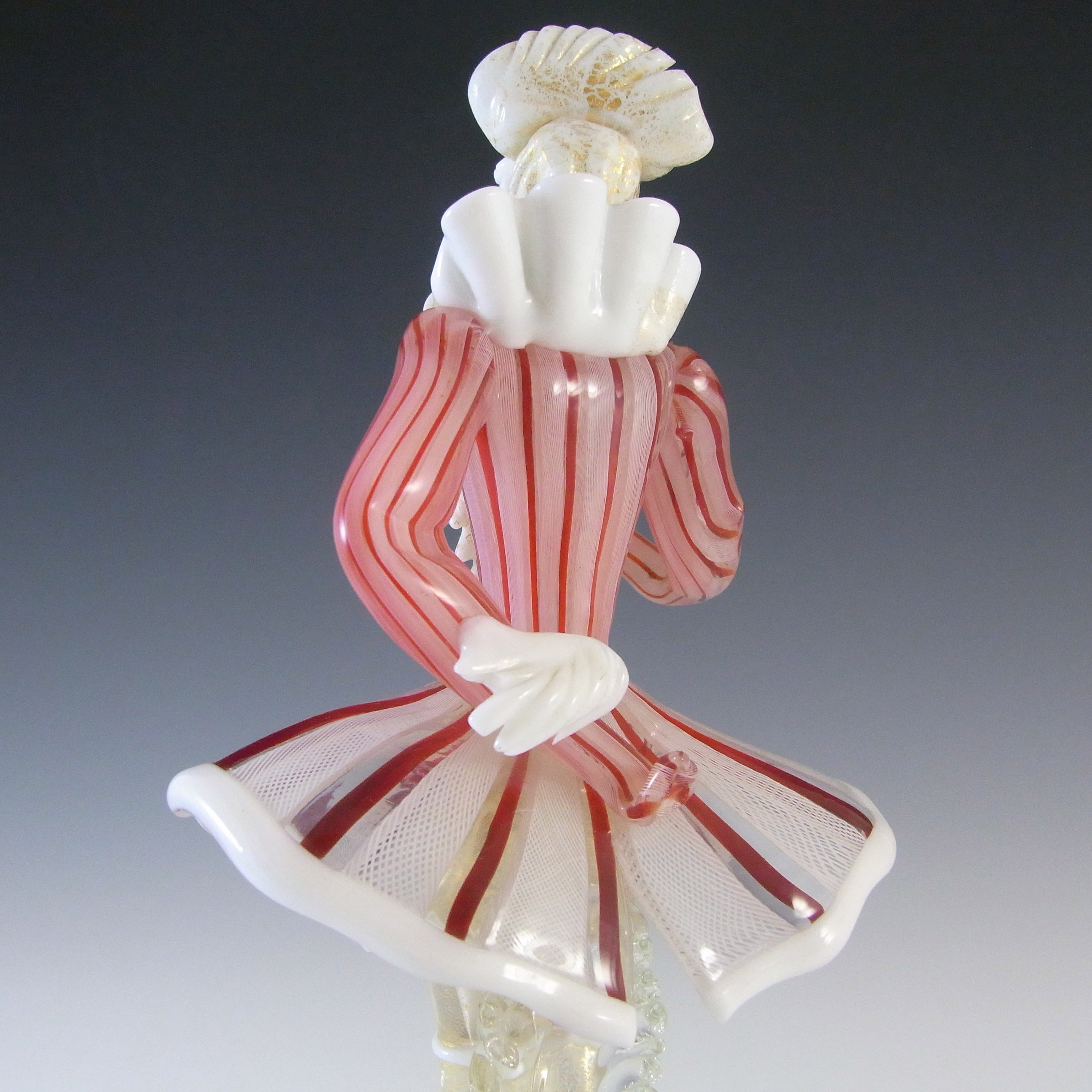 (image for) Murano Zanfirico Red & White Glass Gold Leaf Courtier/Dancer Figurine - Click Image to Close
