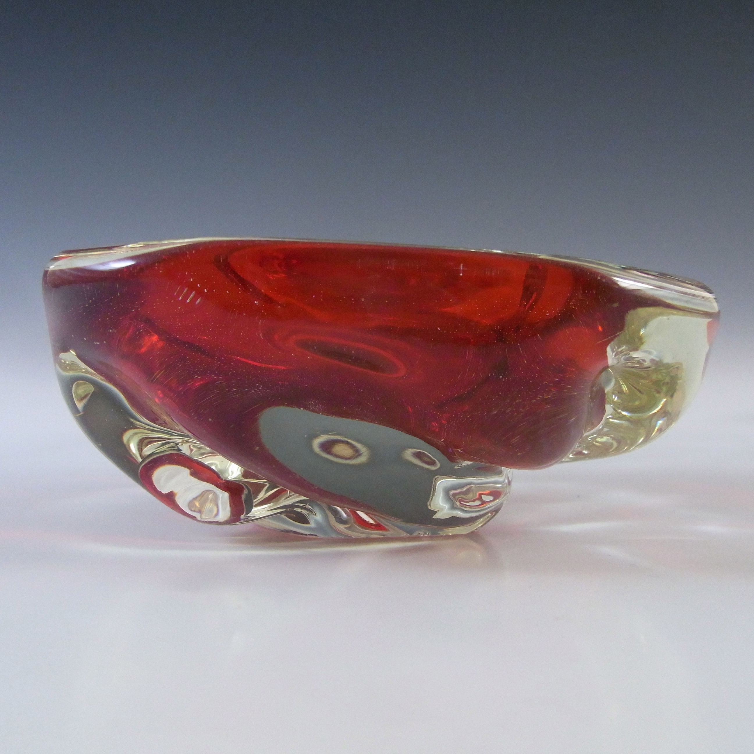 (image for) Murano/Venetian Vintage Red & Clear Cased Glass Bowl - Click Image to Close