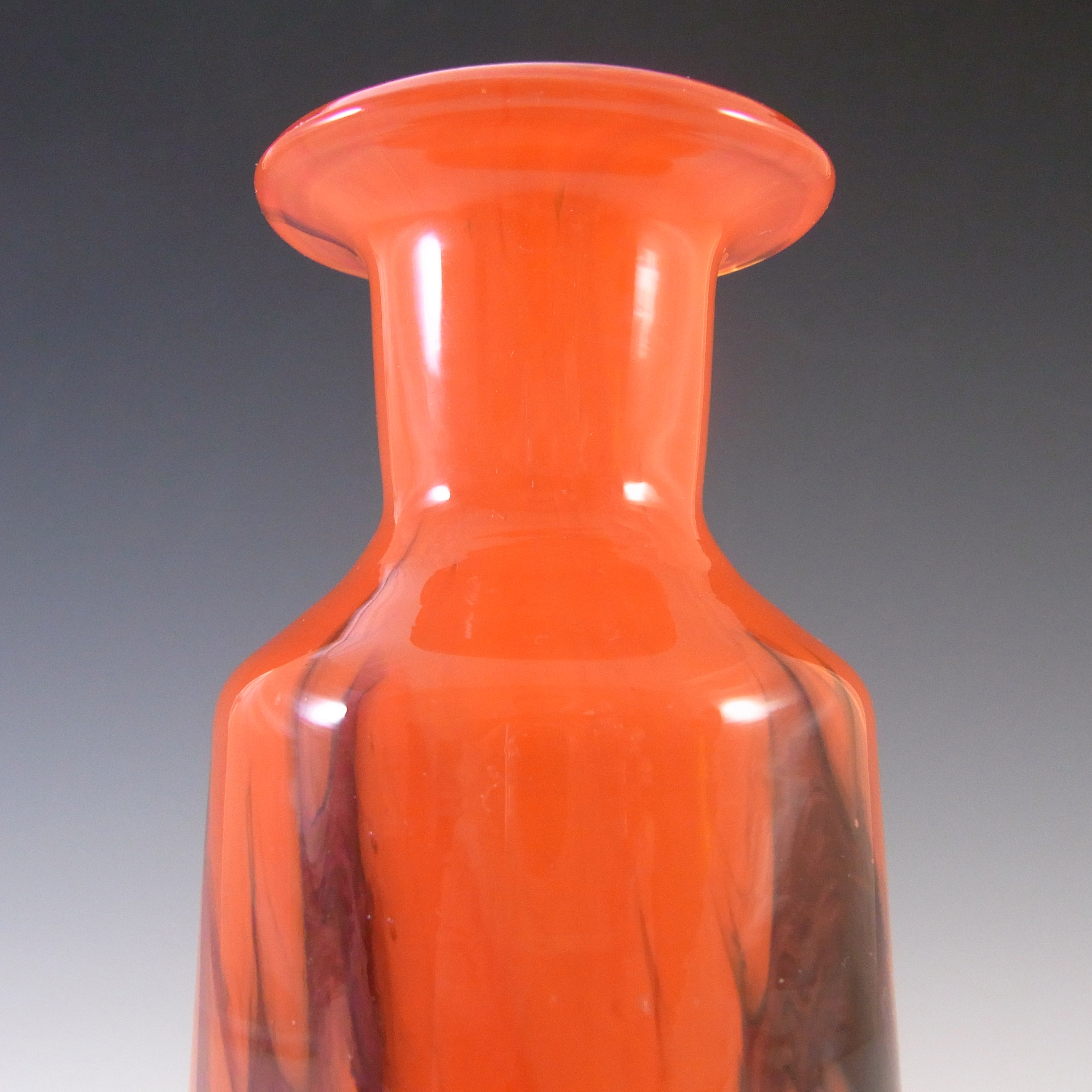 Prachen Vintage Czech Red Glass 'Flora' Vase by Frantisek Koudelka - Click Image to Close