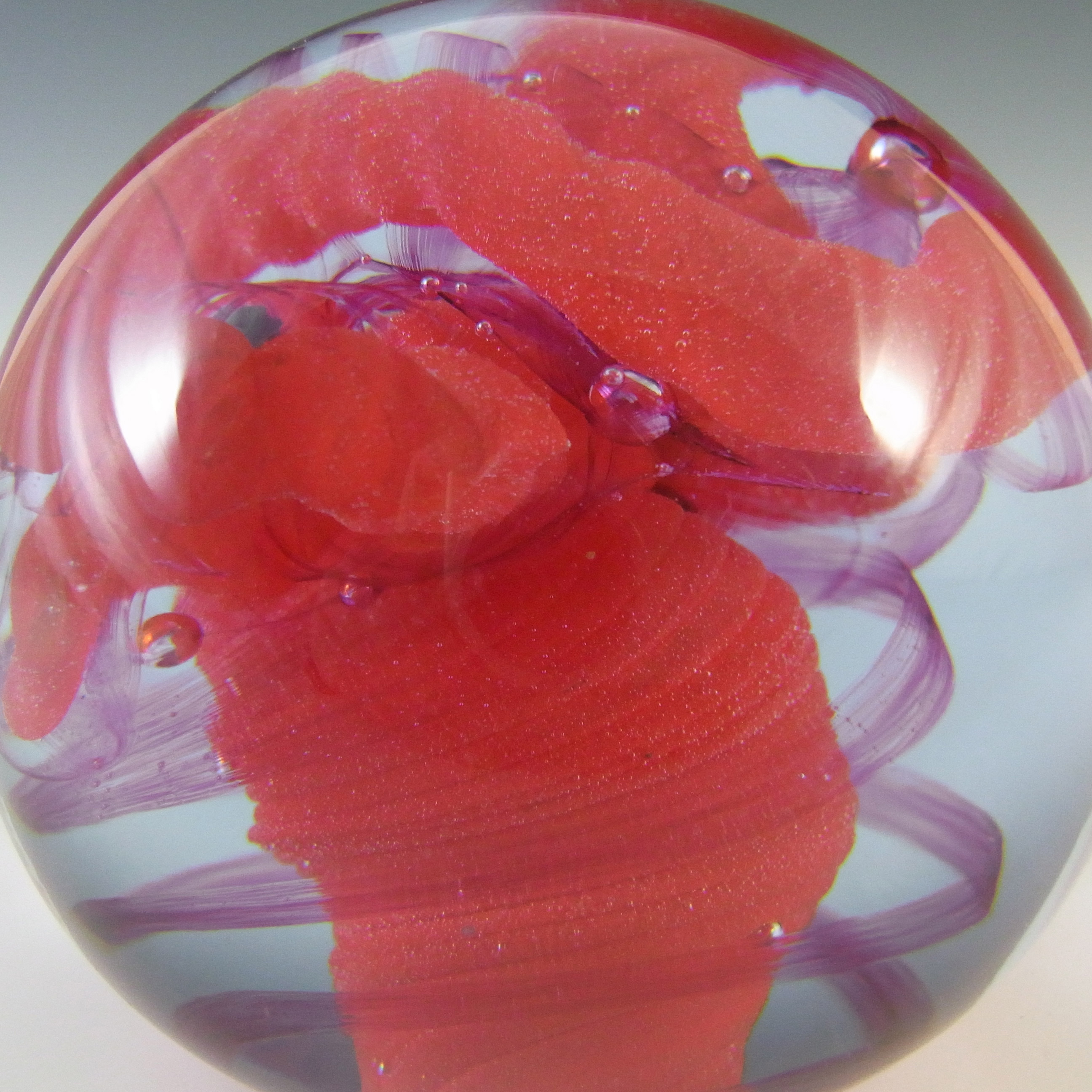 (image for) MARKED Caithness Vintage Red Glass "Crucible" Paperweight - Click Image to Close