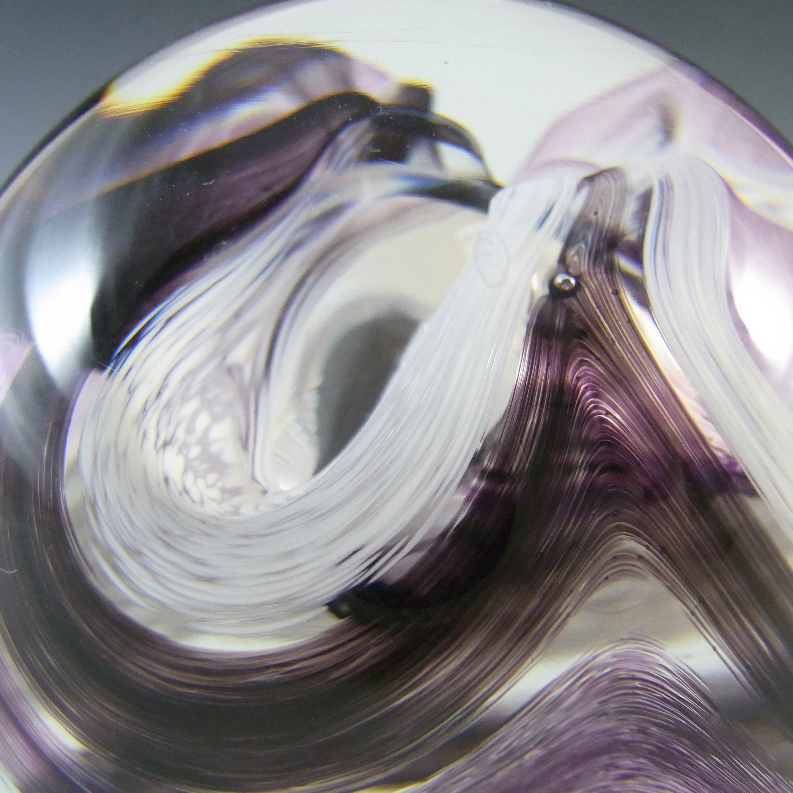 (image for) MARKED Caithness Vintage Purple Glass "Extravaganza" Paperweight - Click Image to Close