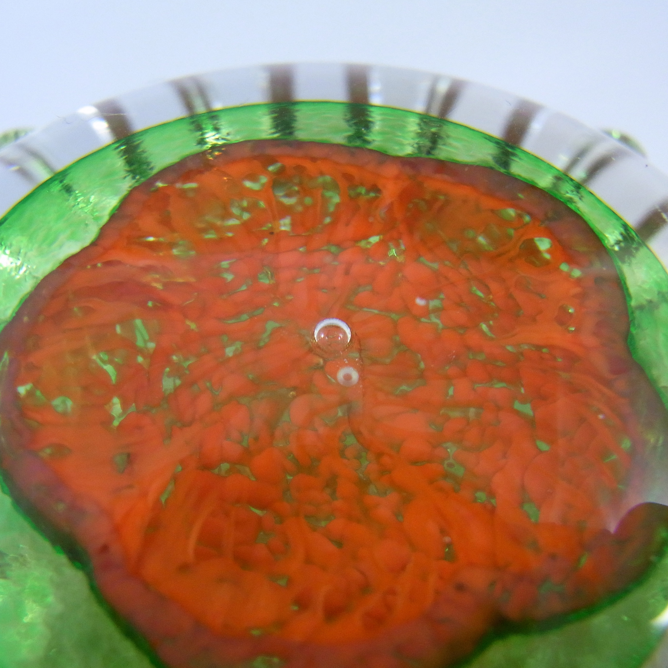 (image for) MARKED Caithness Vintage Glass "Florette" Flower Paperweight - Click Image to Close