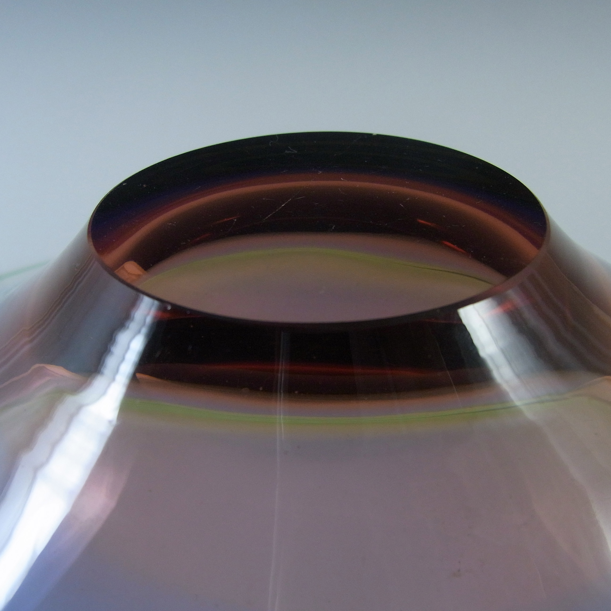 Mstisov Czech Glass 'Duha' Bowl by Vlastimir Svoboda - Click Image to Close