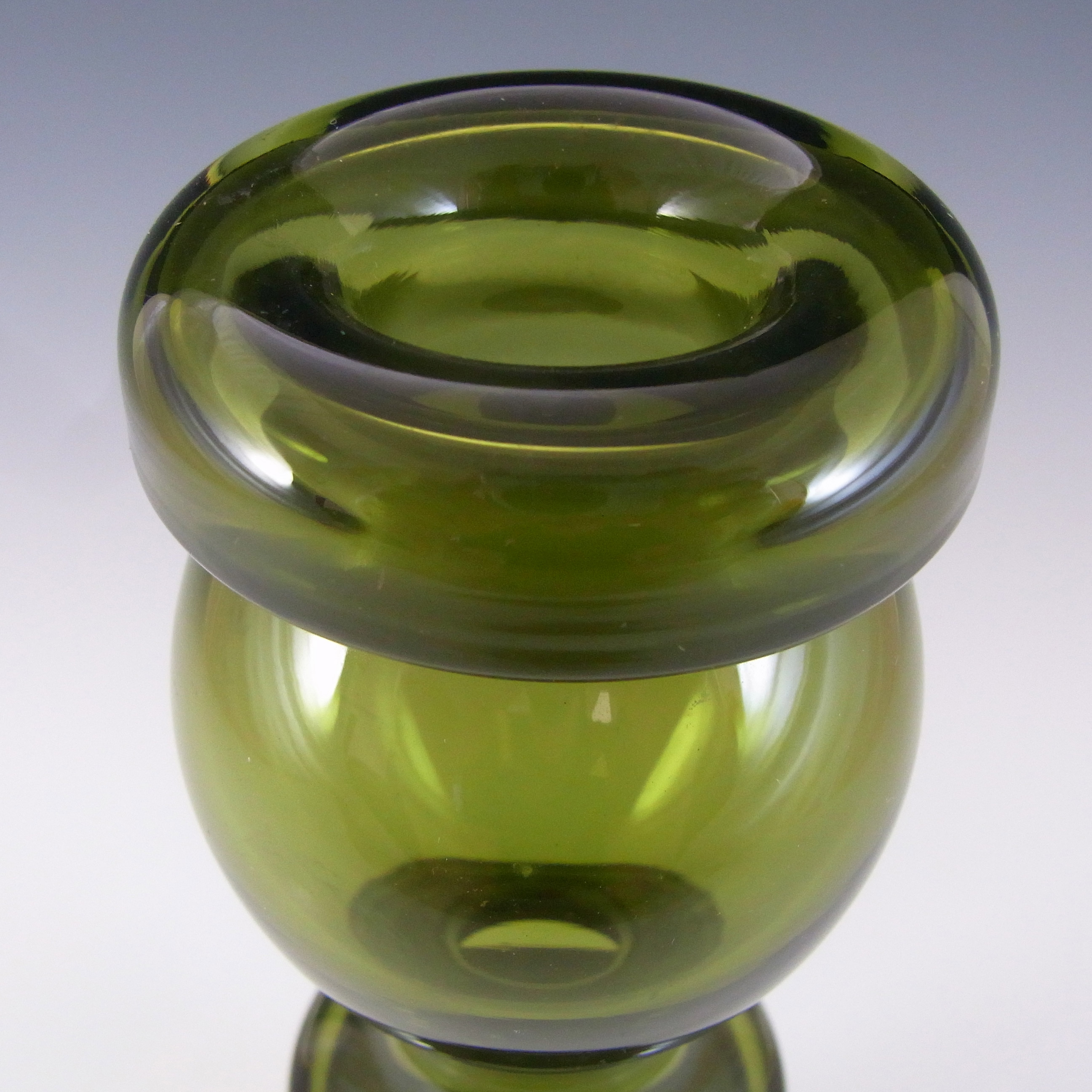 Riihimaki #1404 Riihimaen Nanny Still Glass 'Pompadour' Vase - Click Image to Close