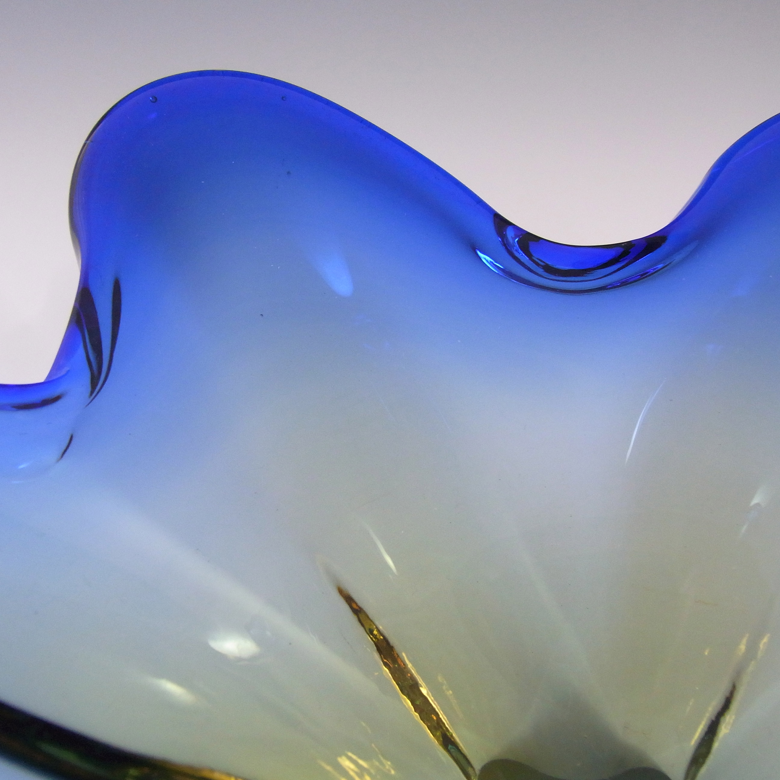 (image for) Cristallo Venezia CCC Murano Blue & Amber Sommerso Glass Bowl - Click Image to Close