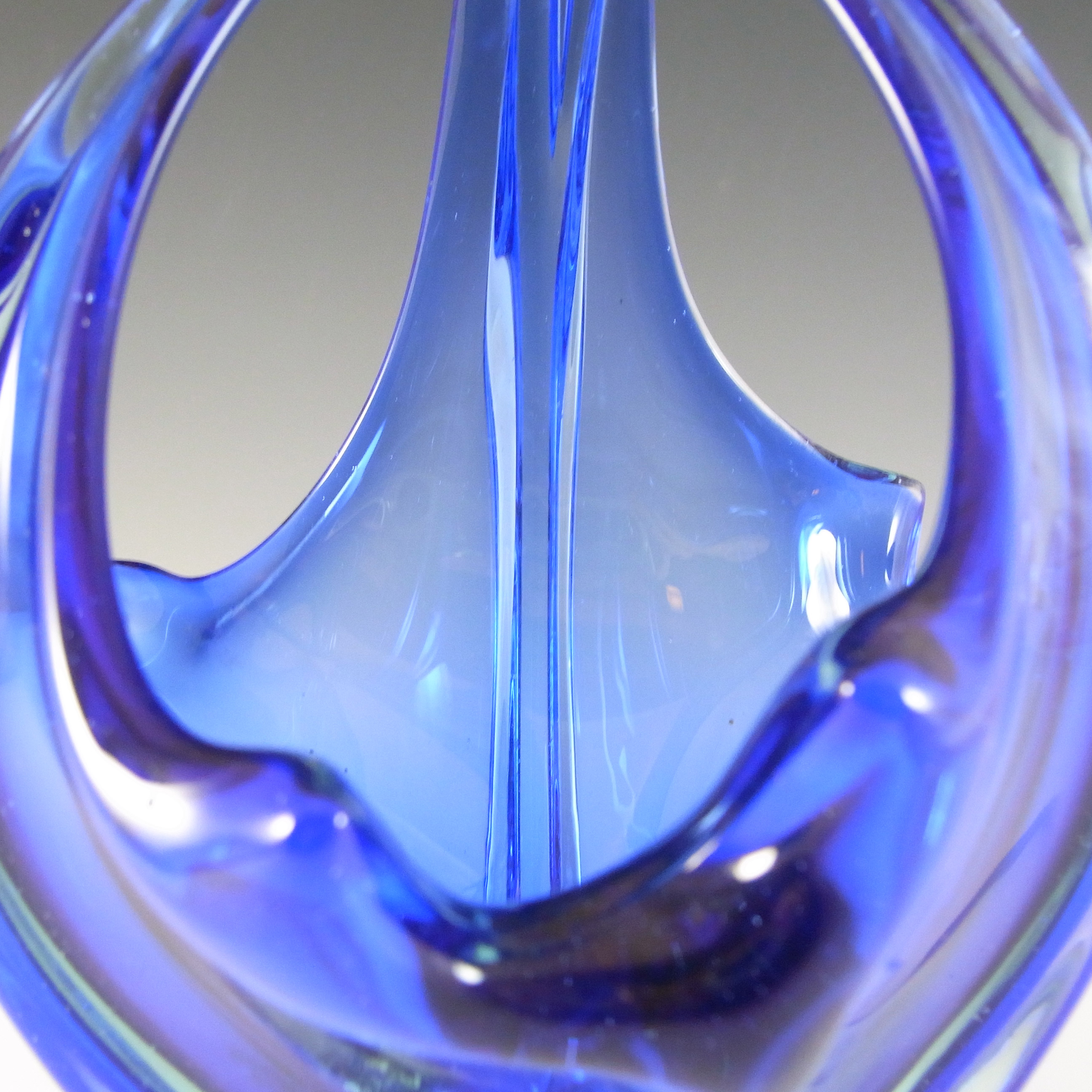 (image for) Cristallo Venezia CCC Murano Blue Sommerso Glass Bowl - Click Image to Close