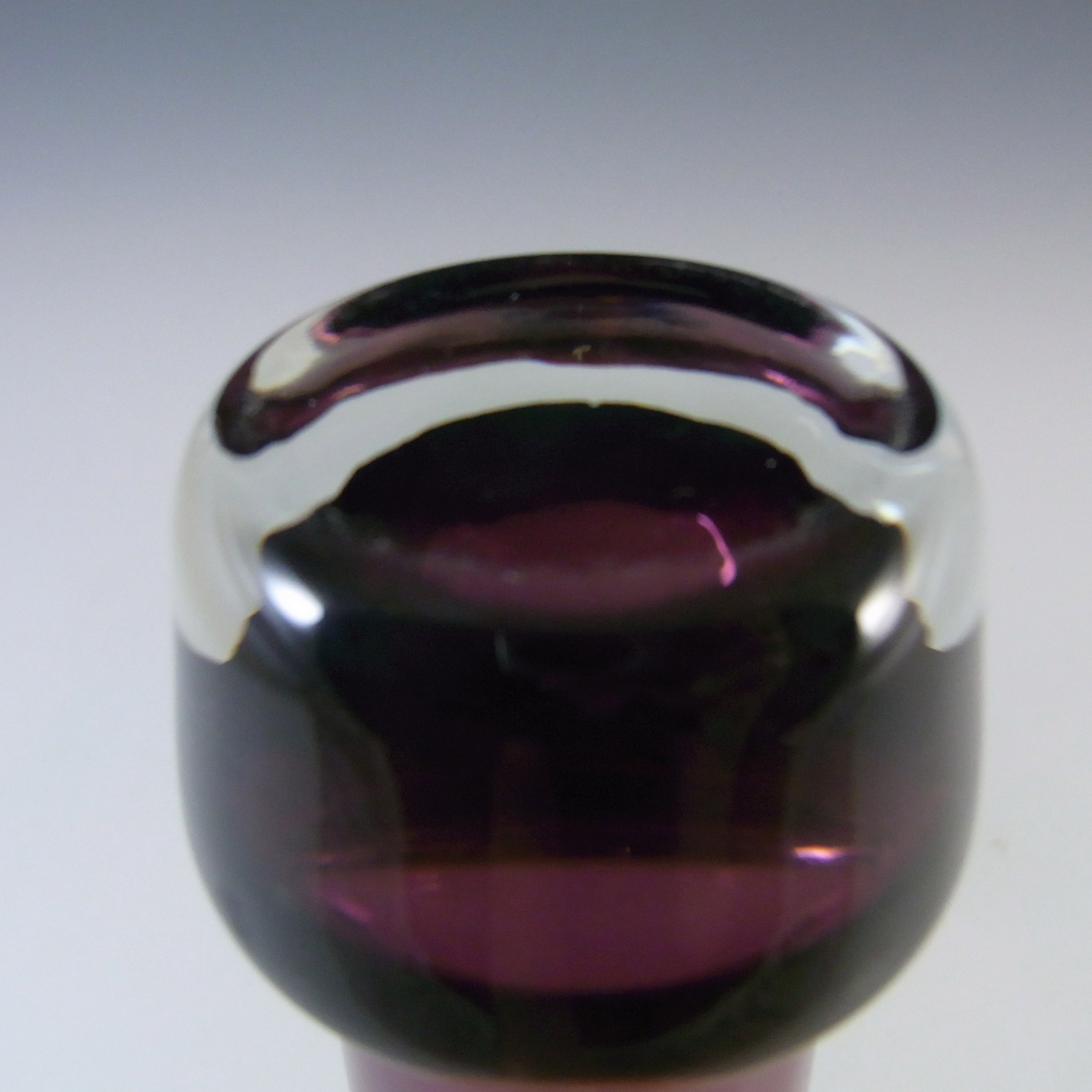Riihimaki / Riihimaen Lasi Oy Finnish Purple Glass Vase - Click Image to Close