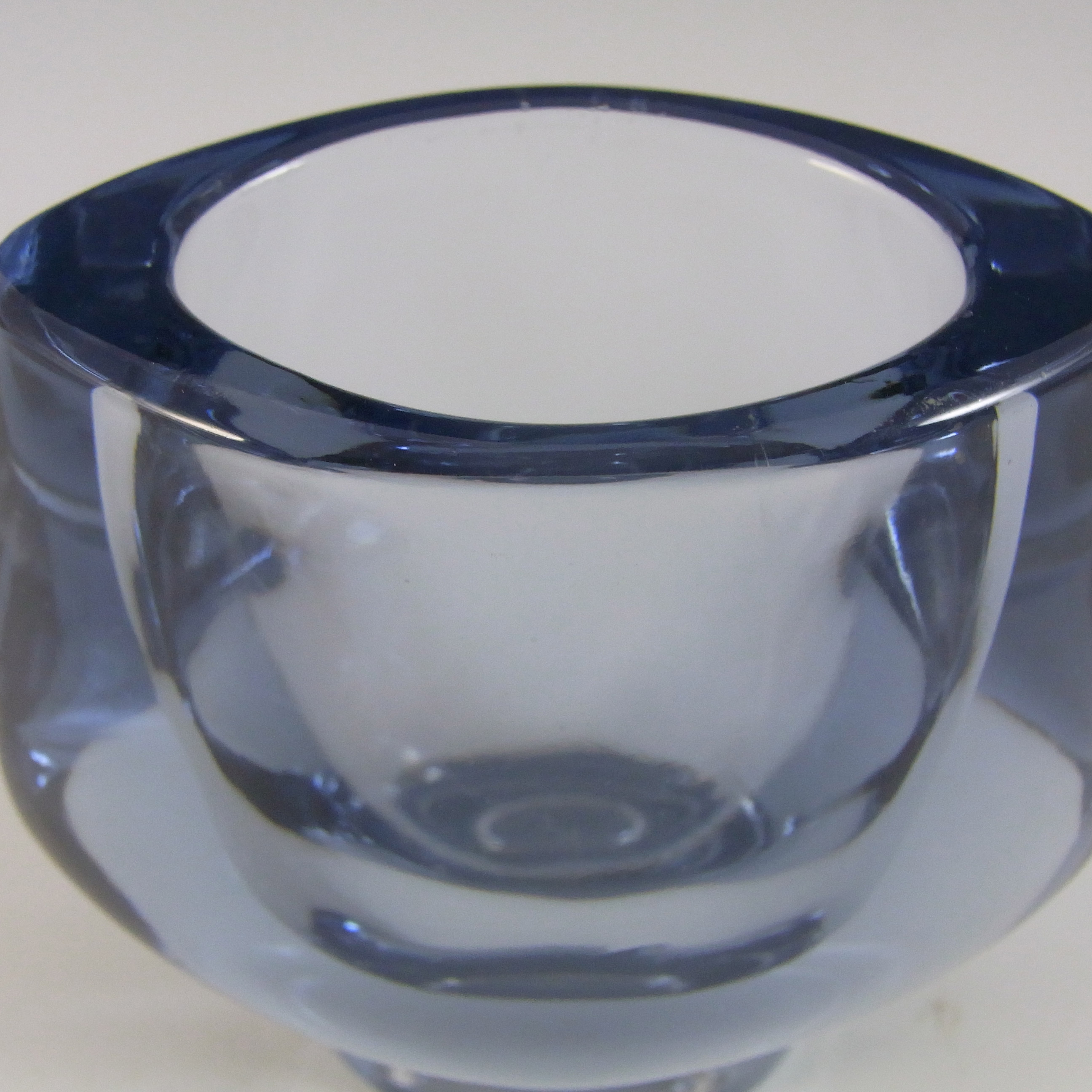 (image for) Sklo Union Heřmanova Hut Glass Vase by Frantisek Vizner #20053 - Click Image to Close
