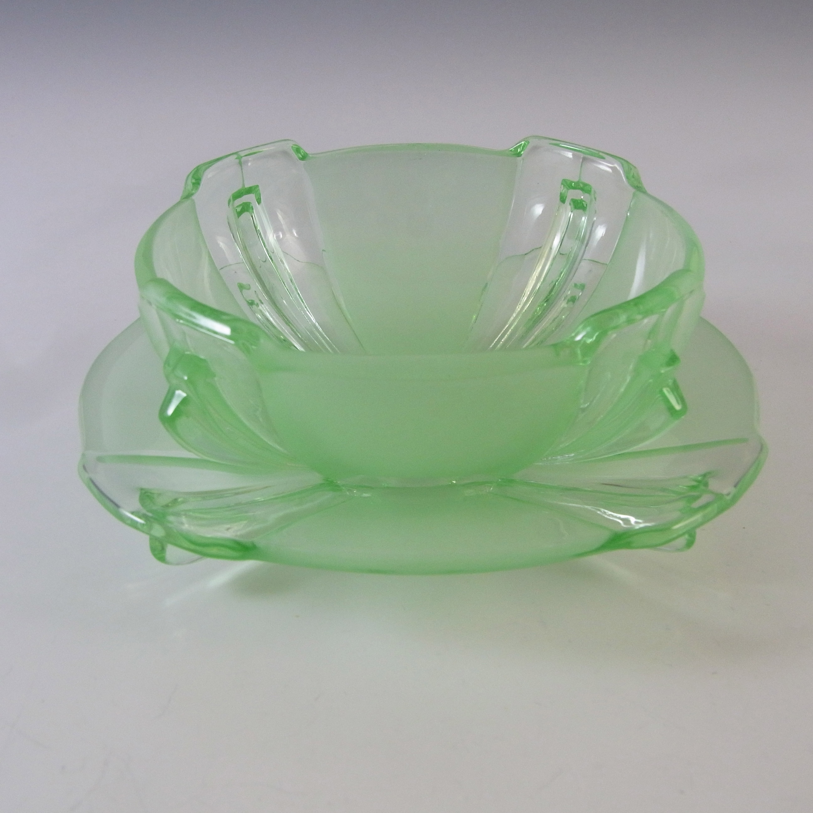 (image for) Stölzle 2 x Vintage Czech Art Deco Green Glass Bowl & Plate Set - Click Image to Close