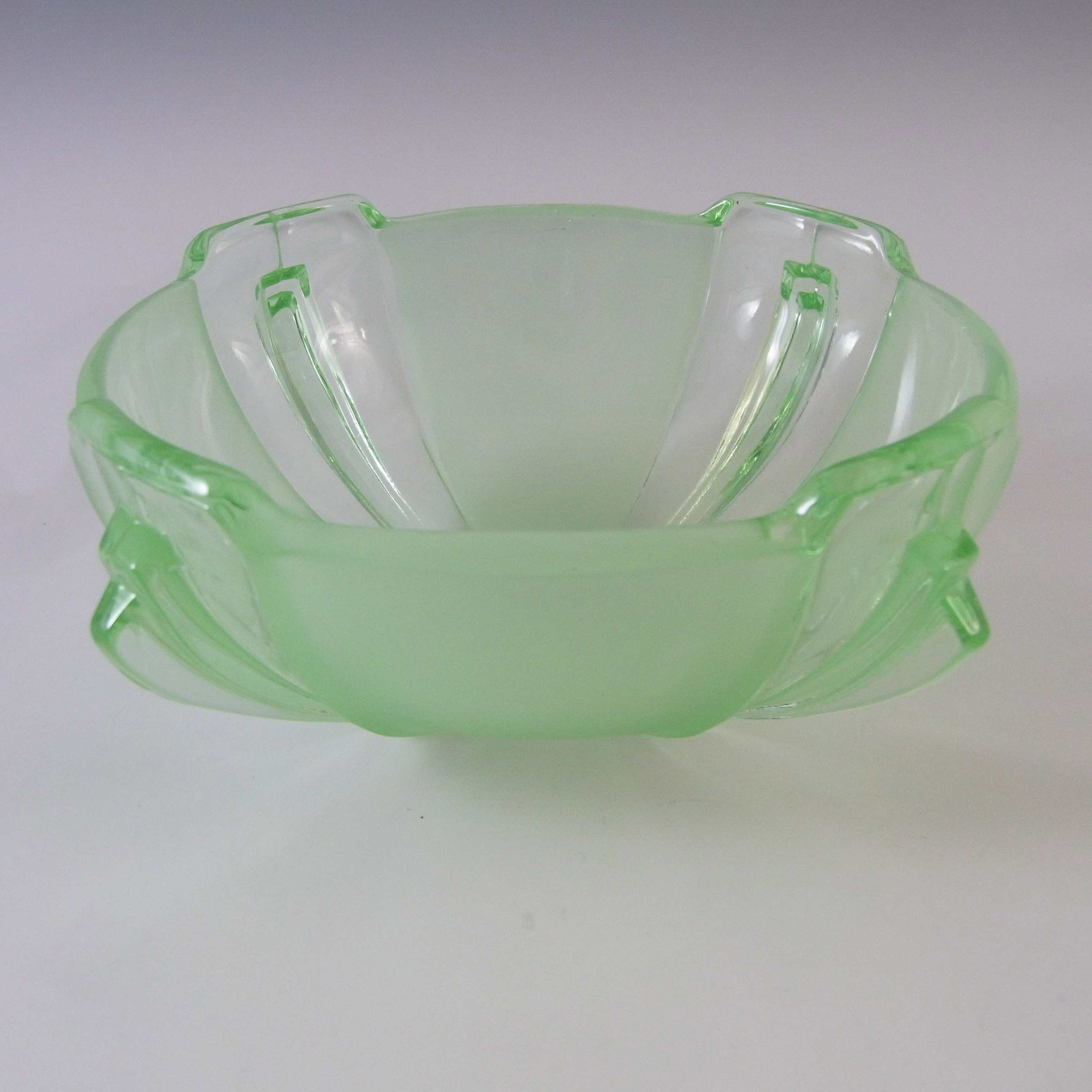 Stölzle 2 x Vintage Czech Art Deco Green Glass Bowl & Plate Set - Click Image to Close