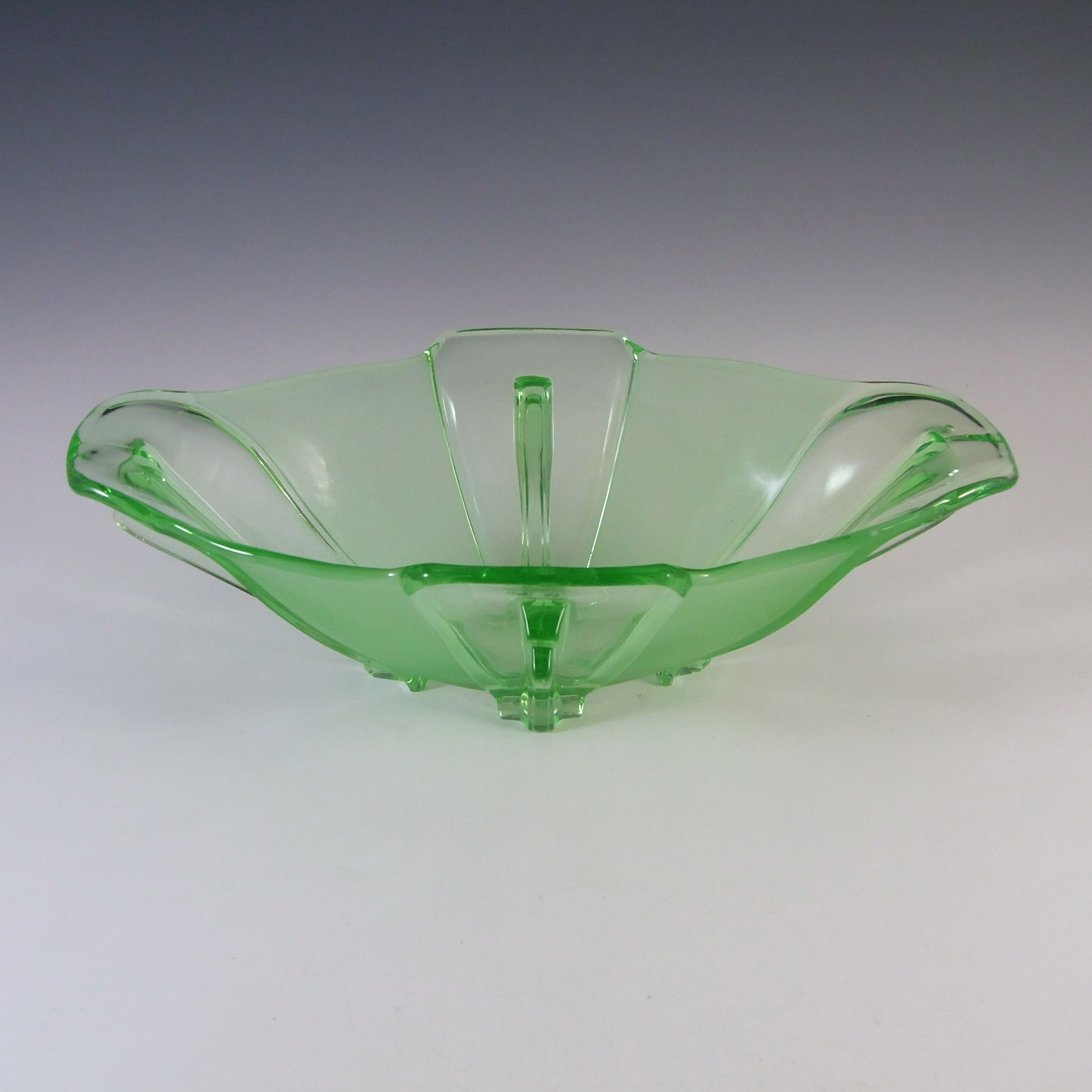 (image for) Stölzle #19280 Czech Art Deco Uranium Green Glass Bowl - Click Image to Close