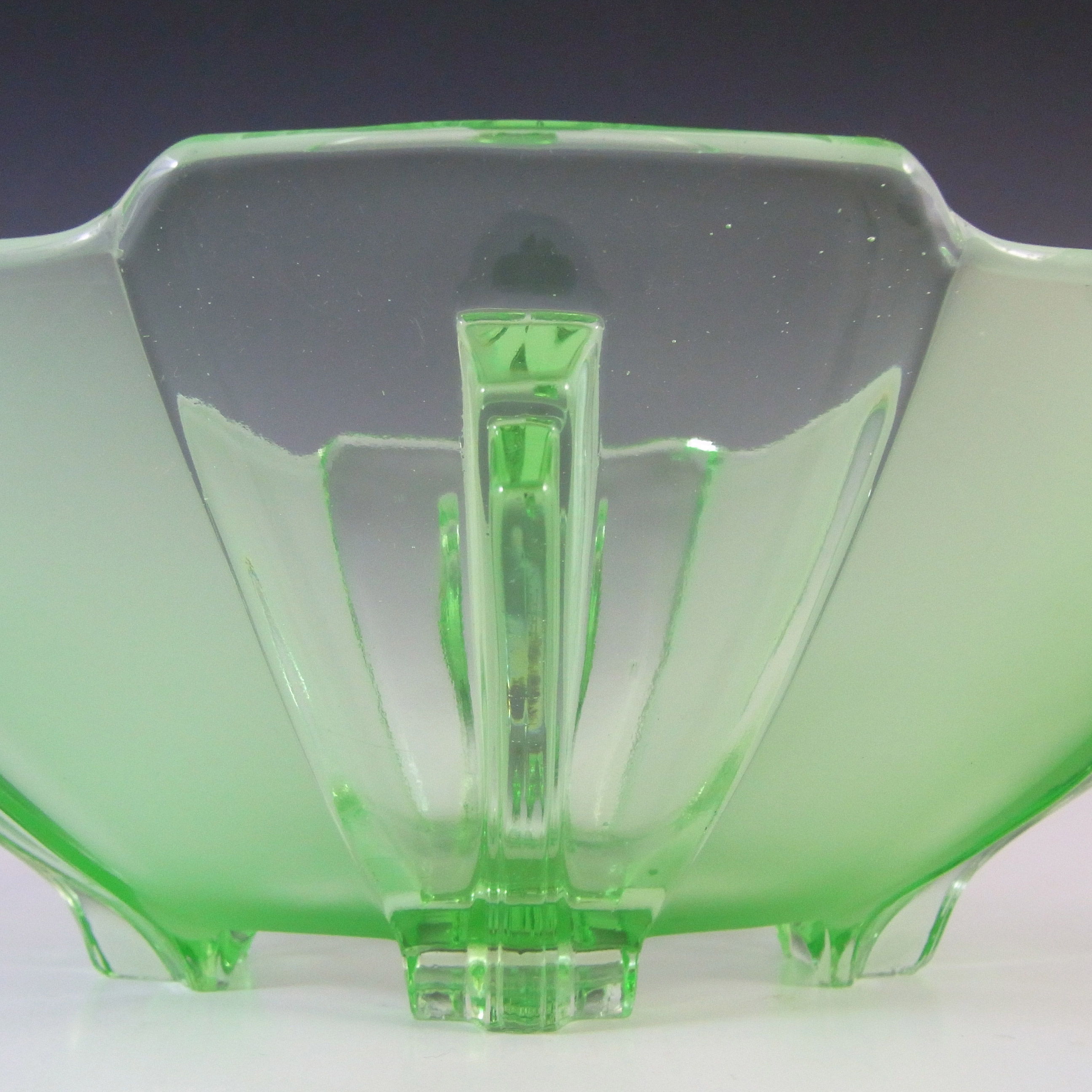 Stölzle #19280 Czech Art Deco Uranium Green Glass Bowl - Click Image to Close