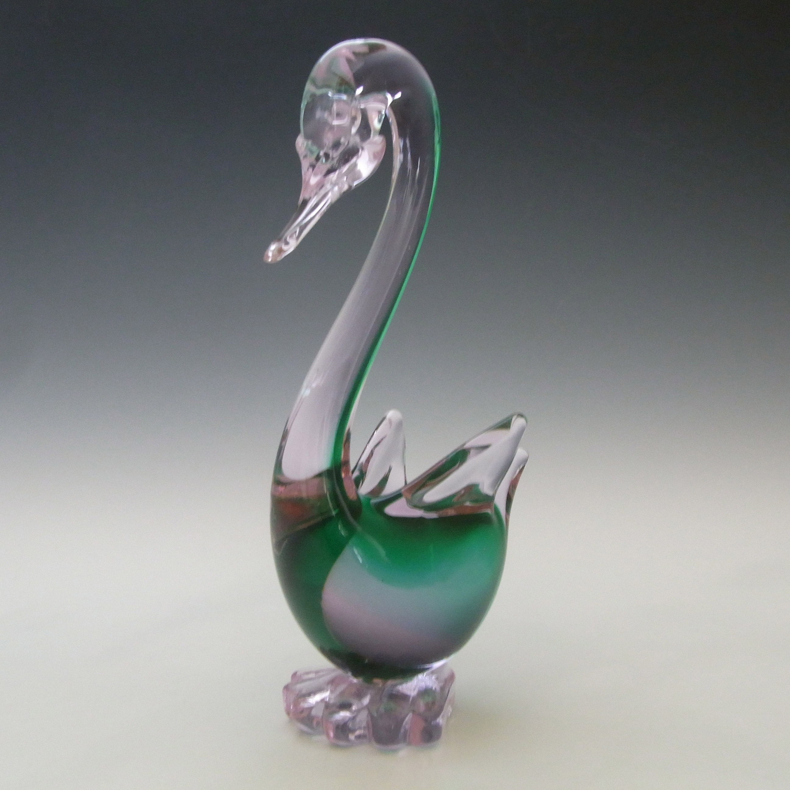 Murano Green & Lilac / Blue Neodymium Sommerso Glass Swan Figurine - Click Image to Close