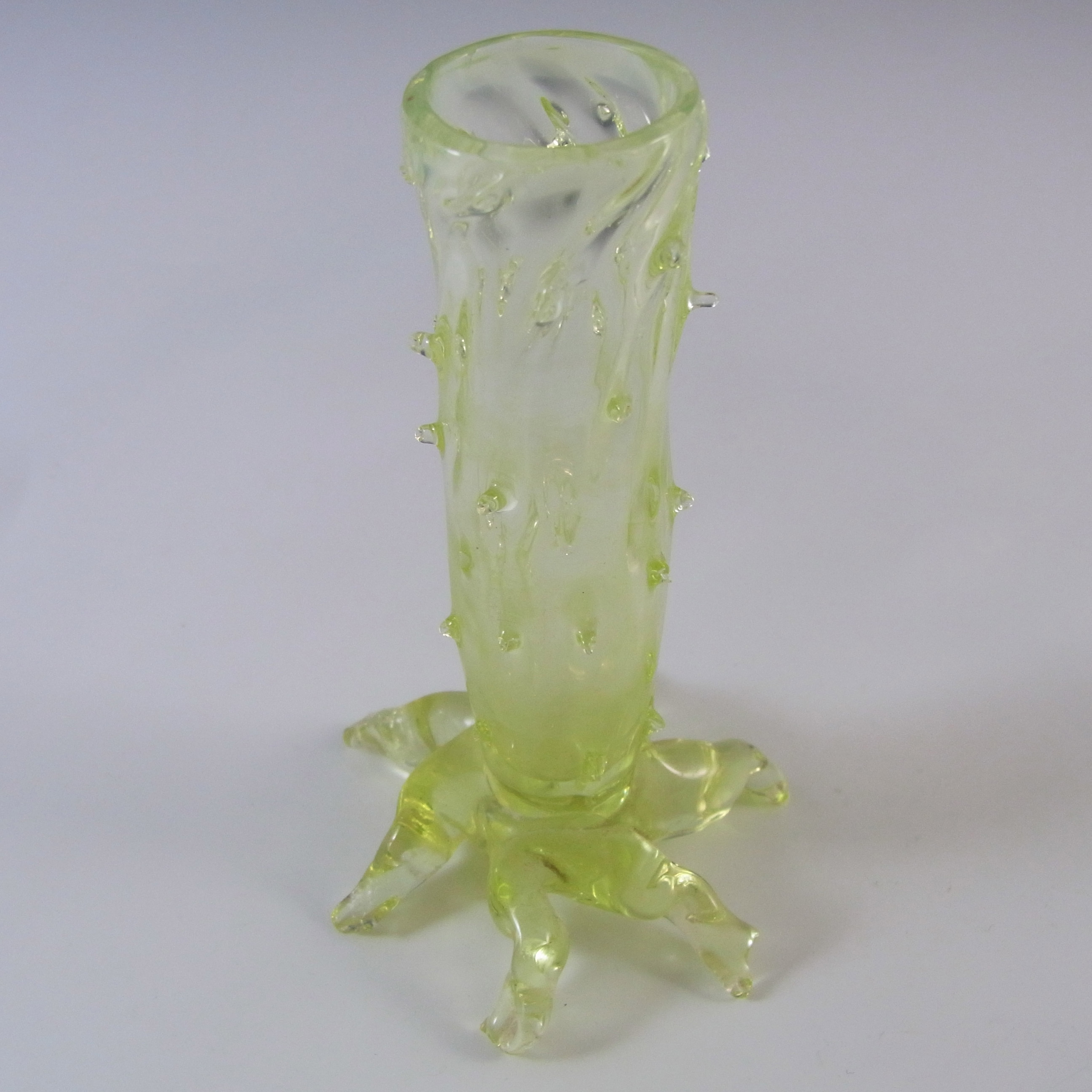 (image for) John Walsh Victorian Vaseline/Uranium 1900's Glass Thorn Vase - Click Image to Close