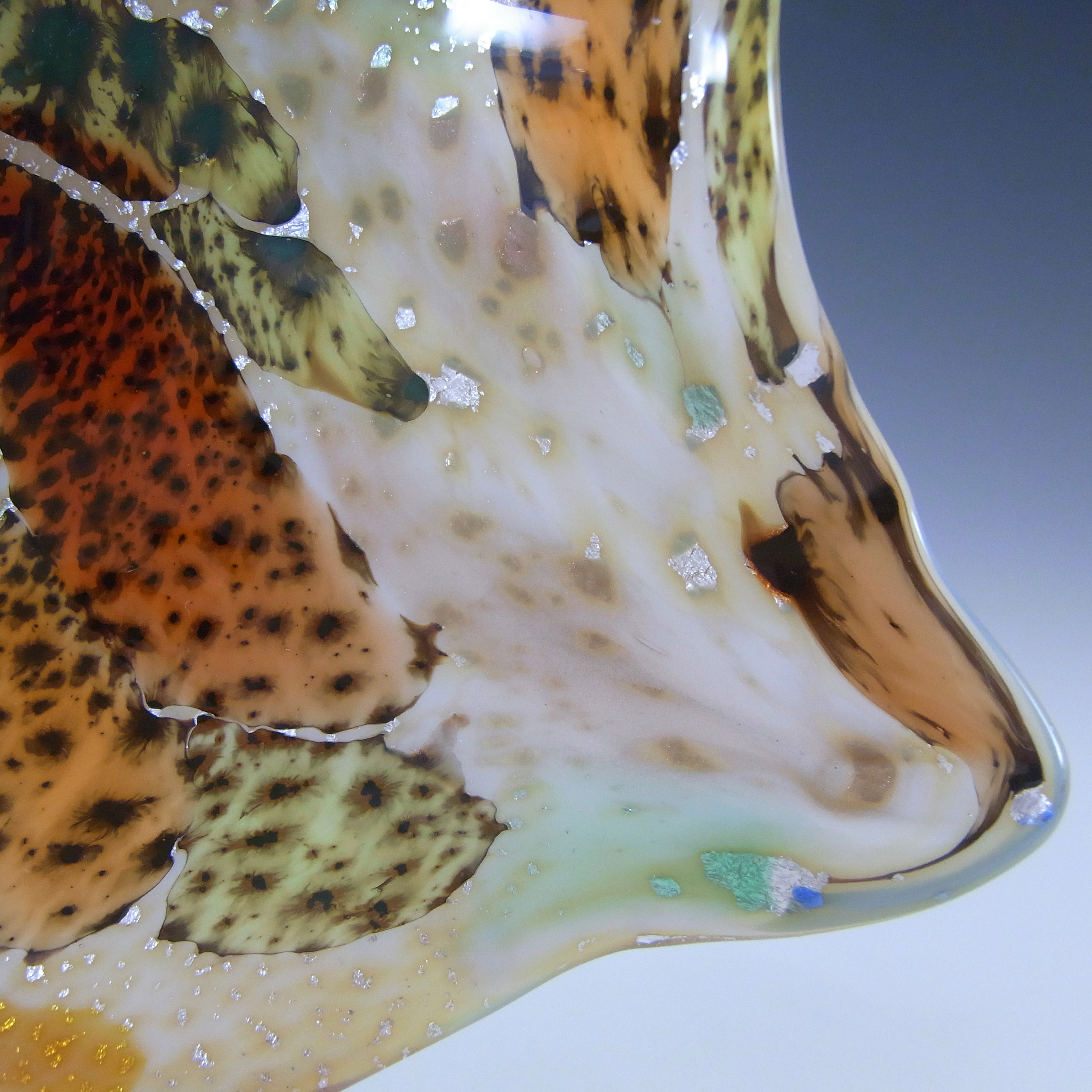 (image for) Vetro Artistico Veneziano Murano Silver Leaf Cream Glass Bowl - Click Image to Close
